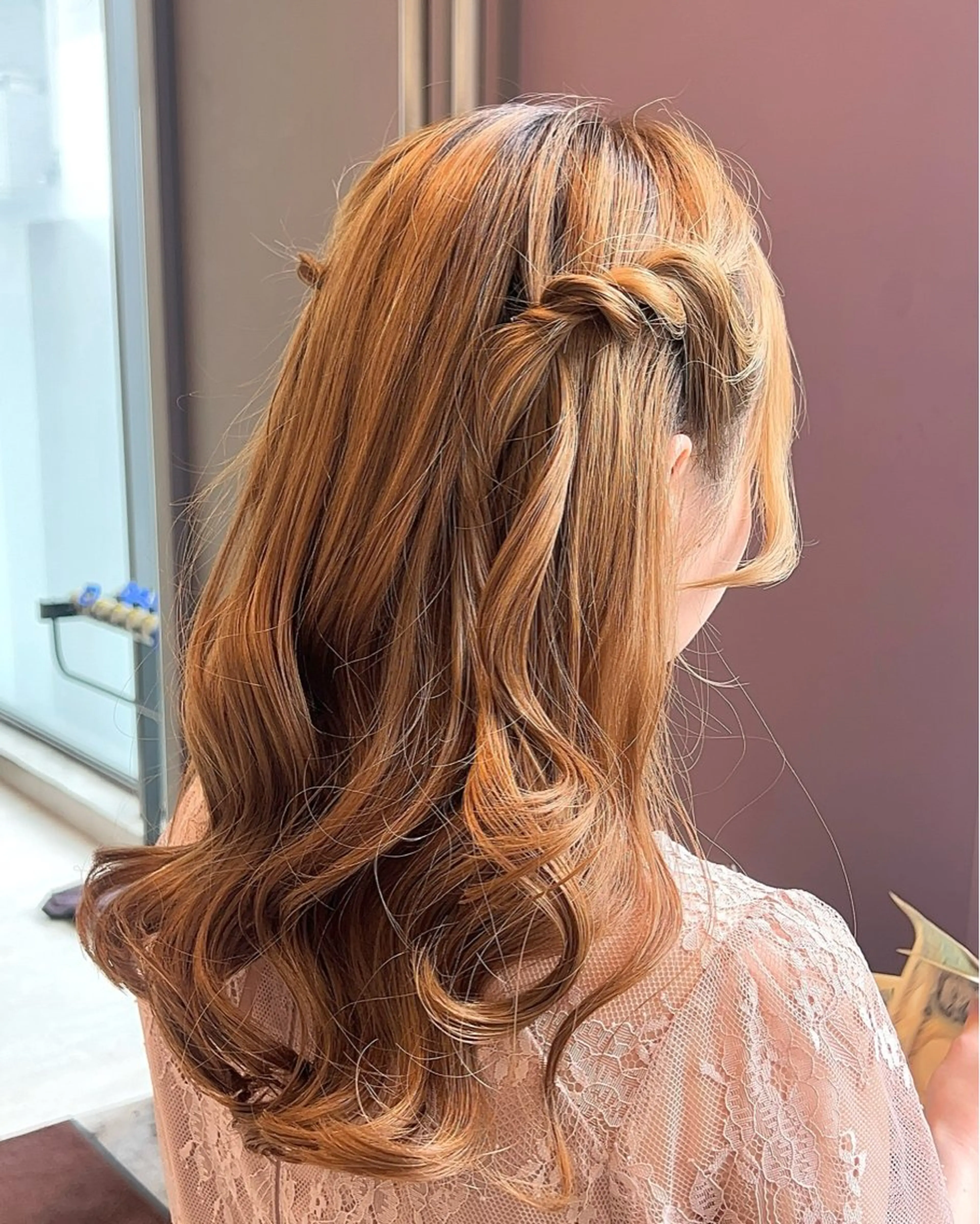 ロング ヘアアレンジ ヘアセット VIEW Tokyo所属・🎀ミディアムボブ/ 縮毛矯正/ひかりのヘアスタイル