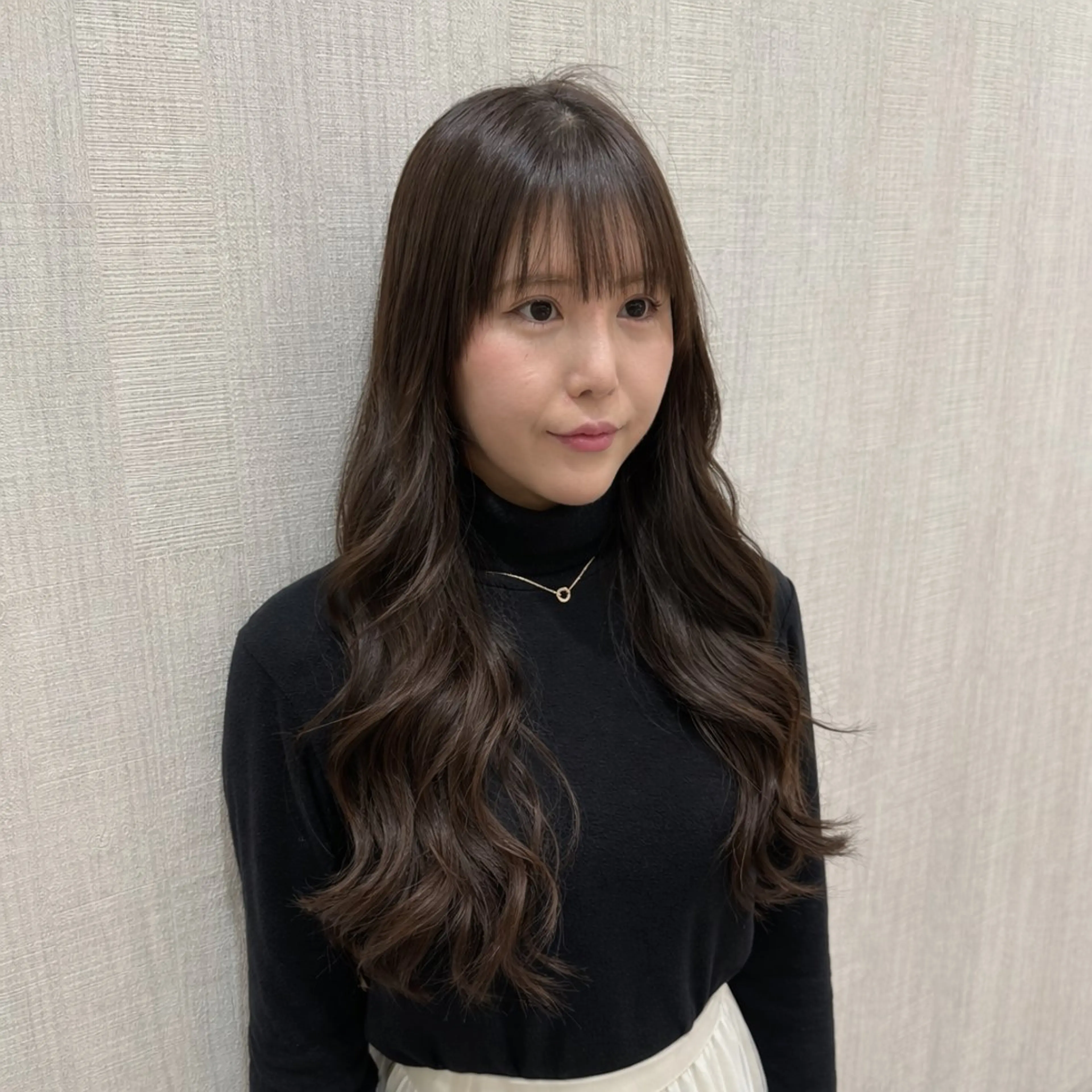 ロング くびれヘア 韓国風ヘア レイヤーカット 小顔カット カット ヘアカラー トリートメント 店長✨レイヤー✖️ 髪質改善✖️韓国ヘアのヘアスタイル