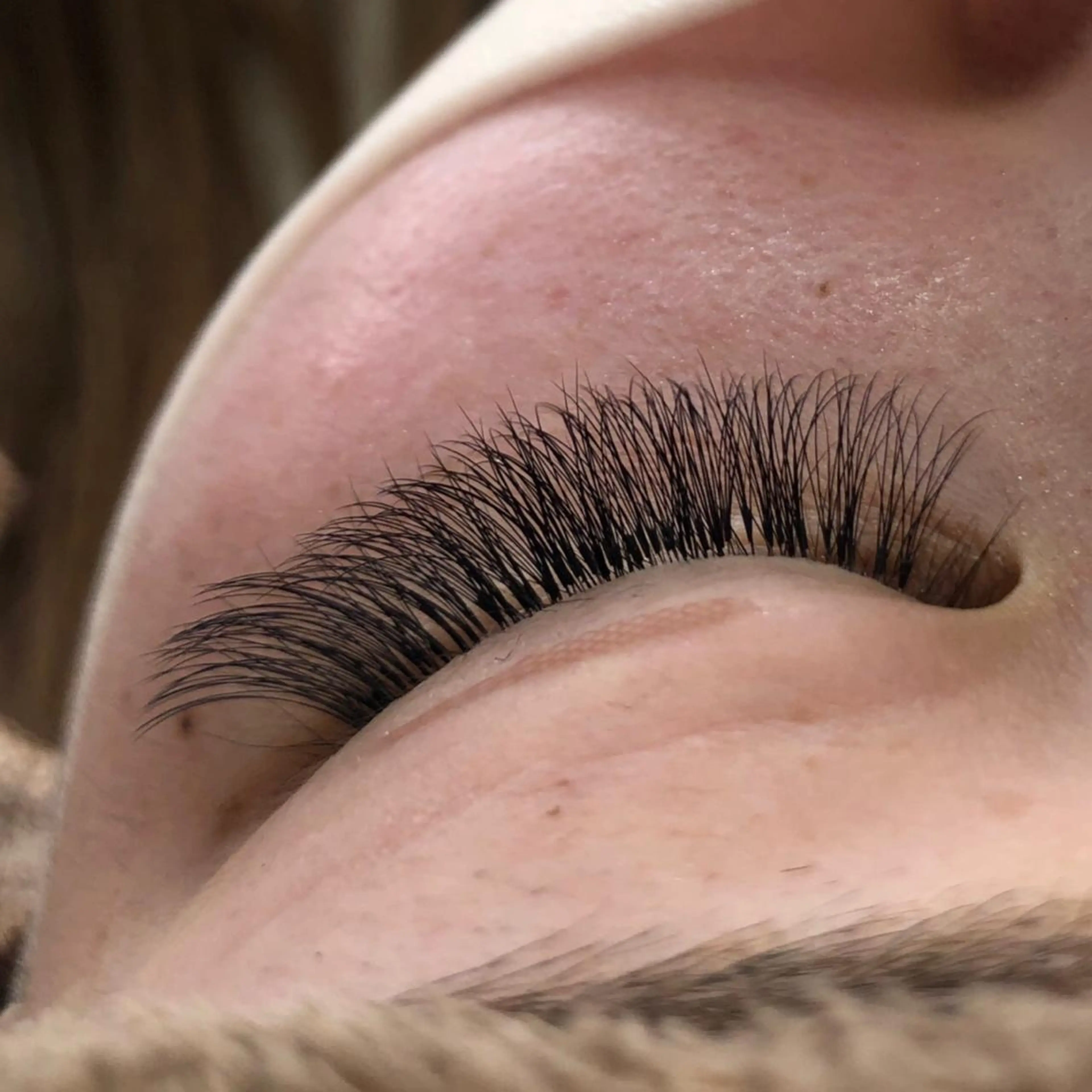 マツエク・マツパ ボリュームラッシュ NEON博多店 chinatsuのマツエク・マツパデザイン