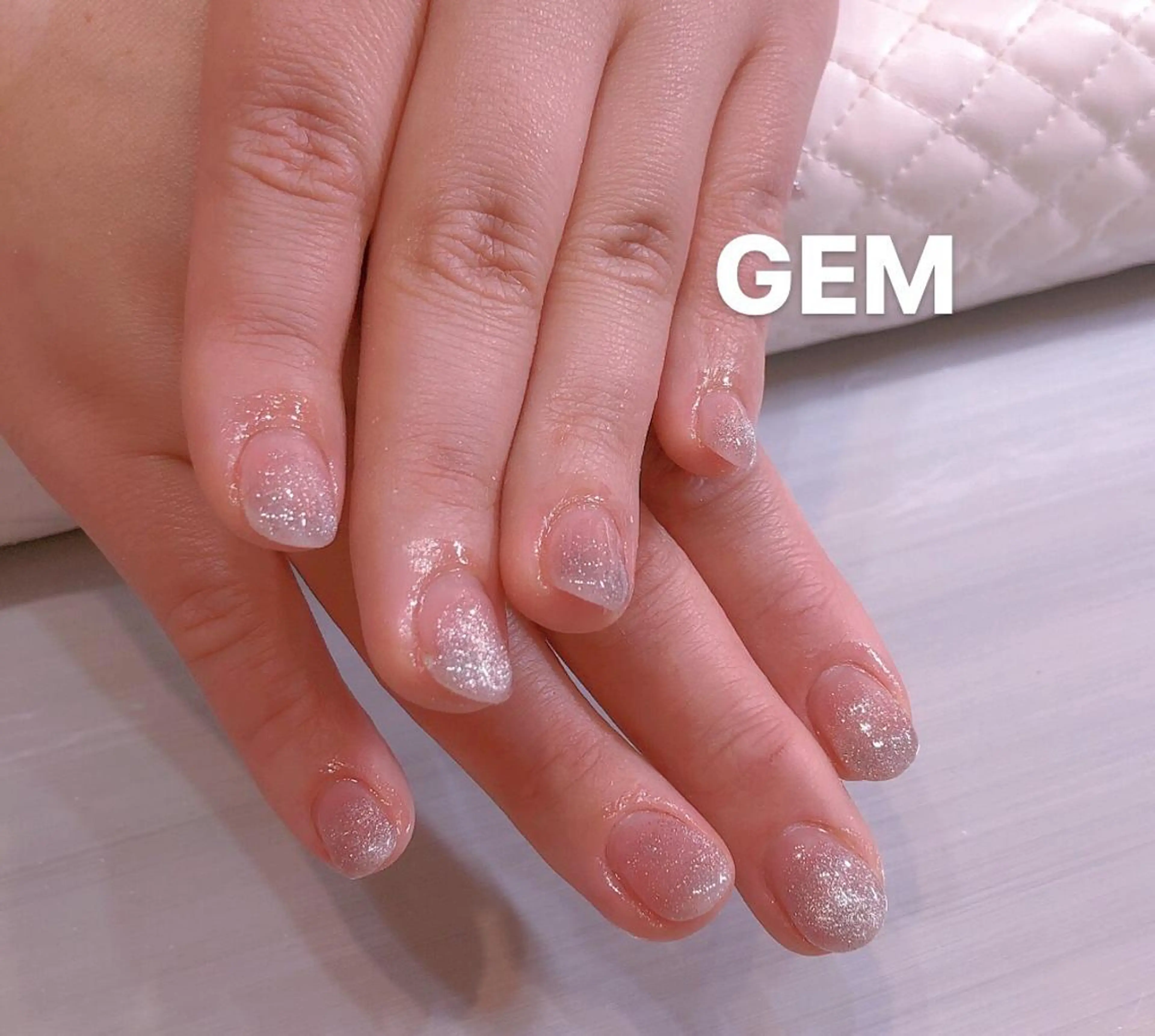 ネイル マグネットネイル GEM beautyのマツエク・マツパデザイン