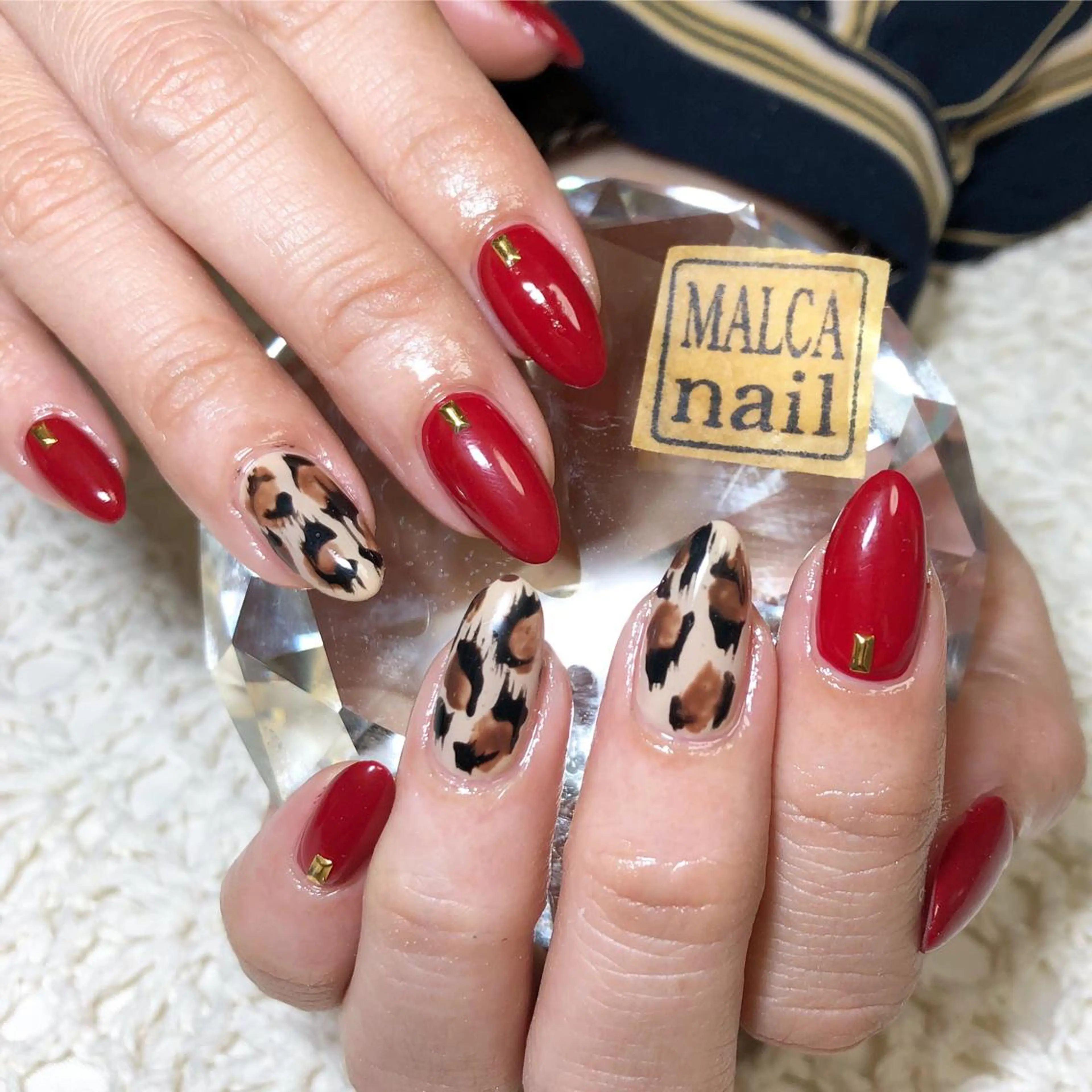 ミディアム カラー パーマ ヘアアレンジ マツエク・マツパ MALCAnail(マルカネイル)所属・荒木 莉奈のネイルデザイン