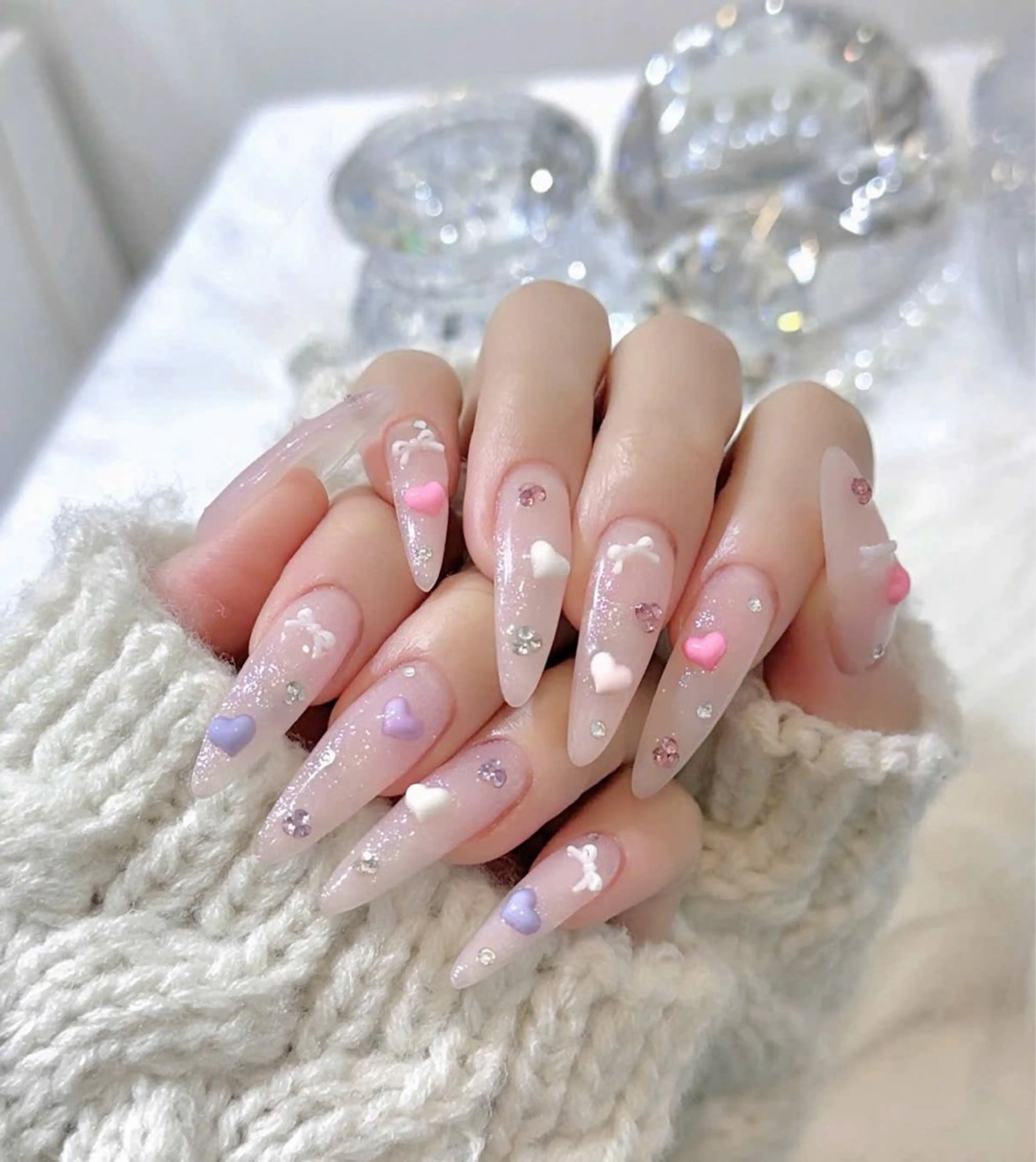 ネイル キラキラネイル マグネットネイル ぷっくりネイル 春ネイル ワンホンネイル ハンドネイル Candy Nailのネイルデザイン