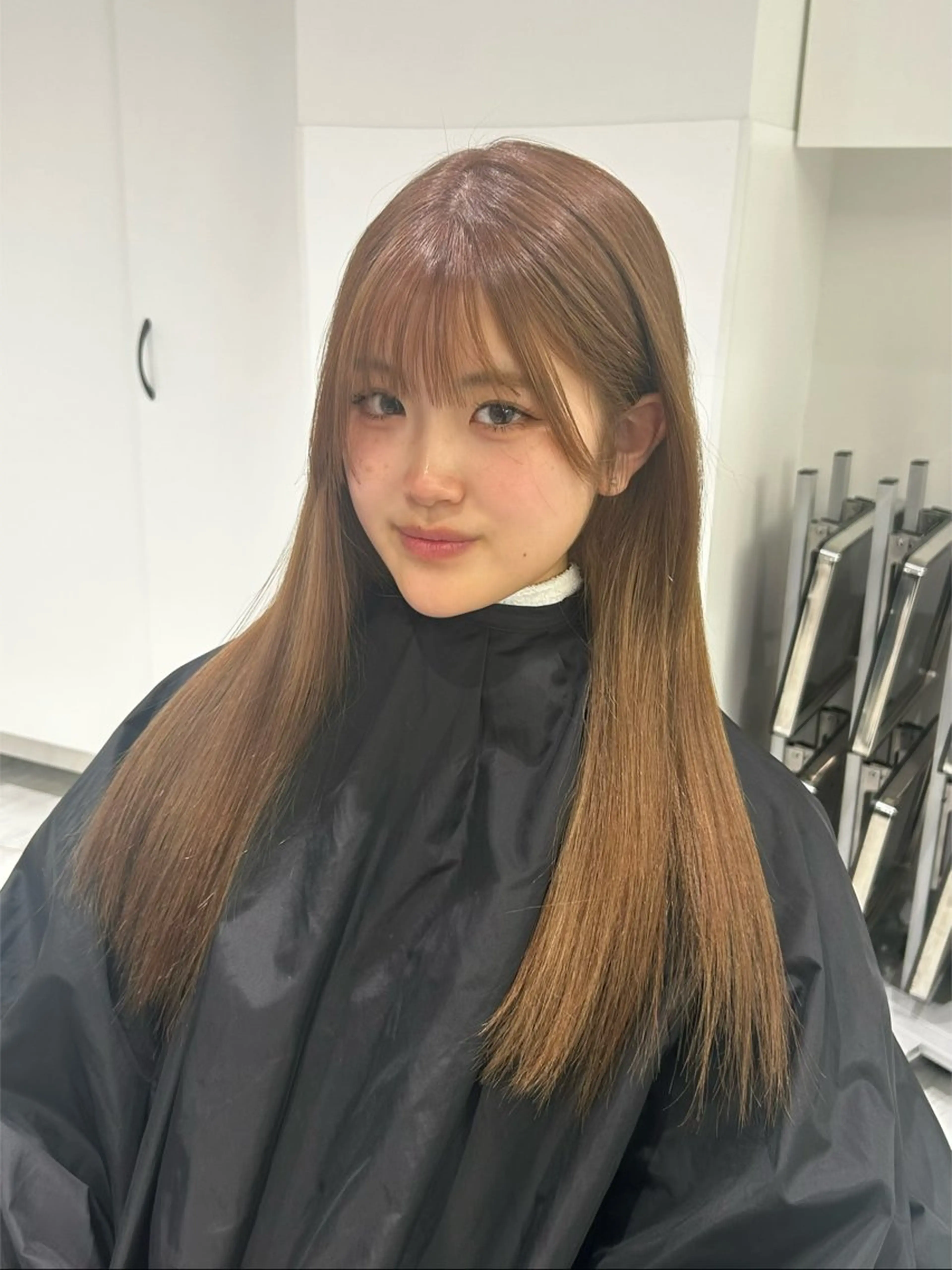 カラー レイヤー／マツエク 💋𝑨𝑵𝑵𝑨のヘアスタイル