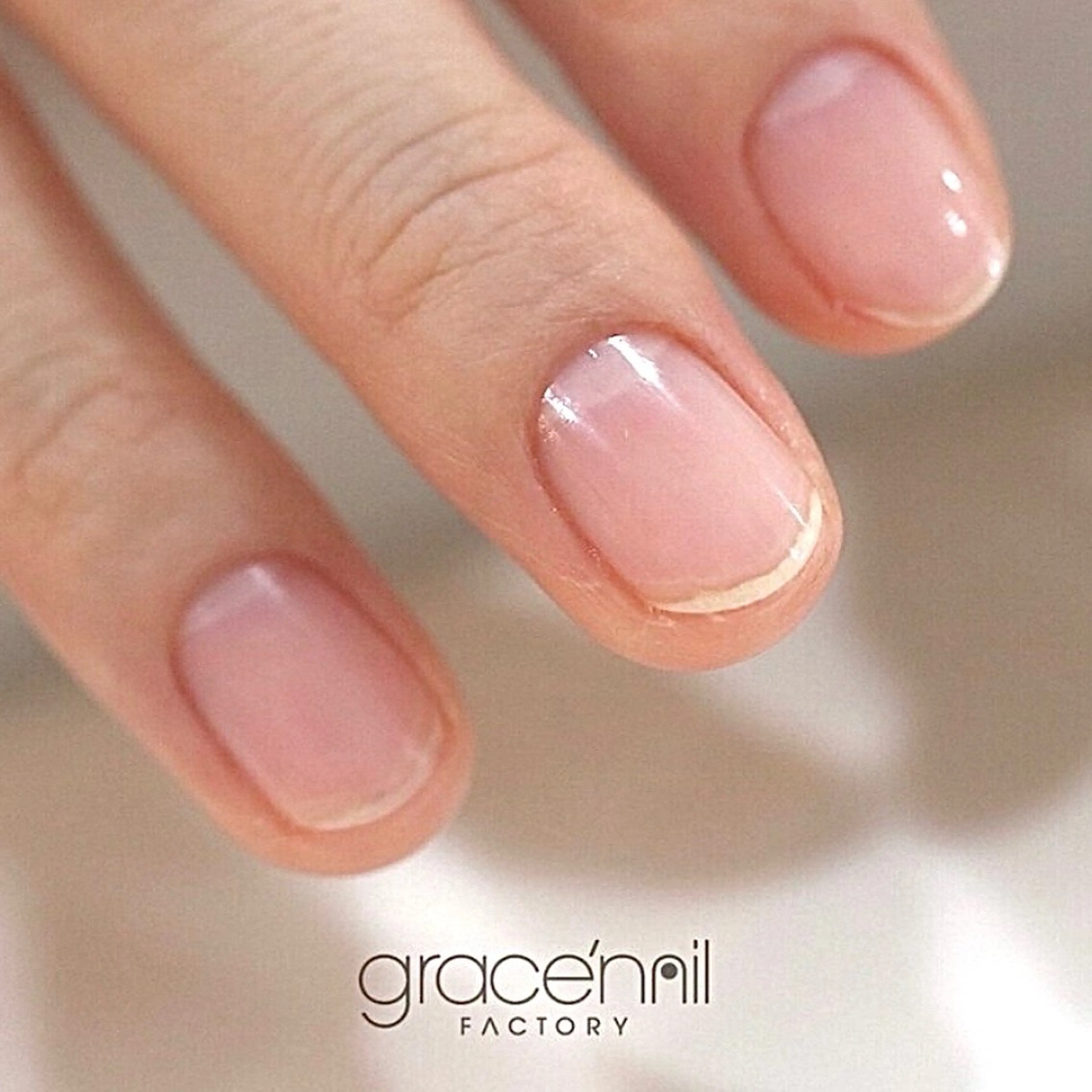 平日限定◆【オフのみ✨ツルツル仕上げ】ジェルオフ＋自爪育成ウォーターケア＋指周り角質ケアの写真