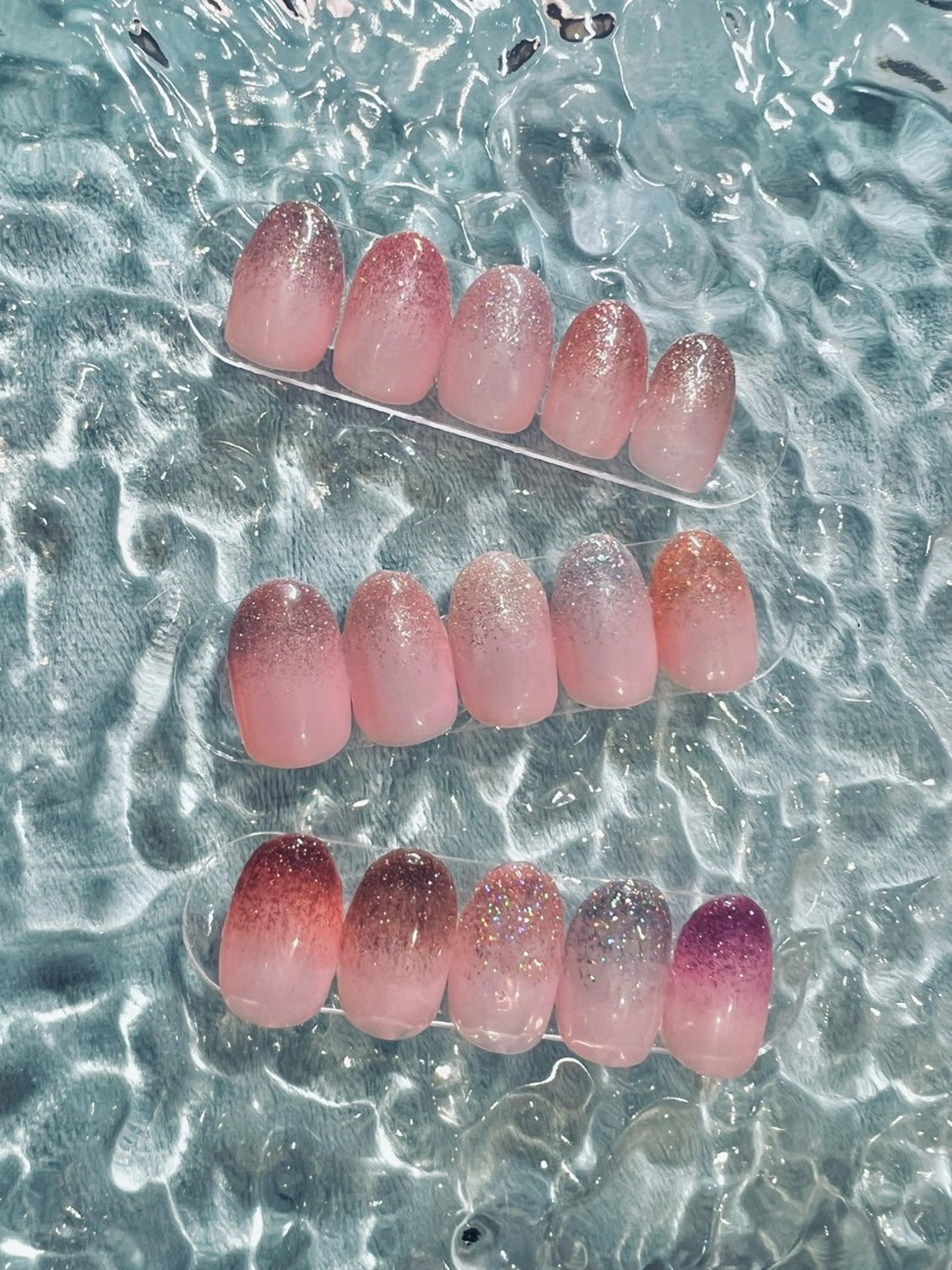 ネイル ラメ(グリッター) ラメグラデーション Dazzle eye lash所属・Dazzle綾瀬駅 ♡cocoroのマツエク・マツパデザイン