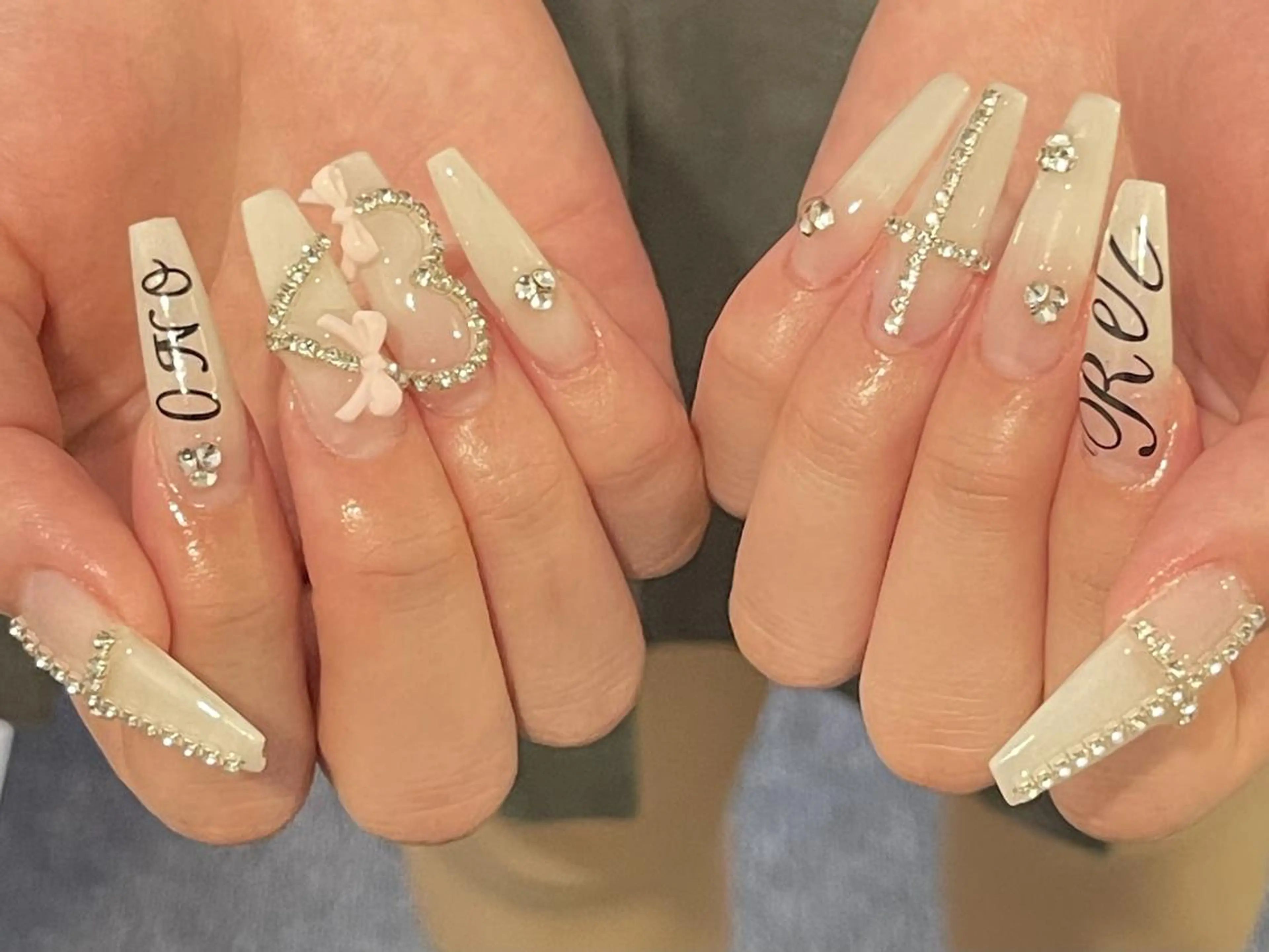 ネイル 長さ出し グラデーション 卒業式 キラキラネイル マグネットネイル Mio💖Belle Nail Salonのネイルデザイン