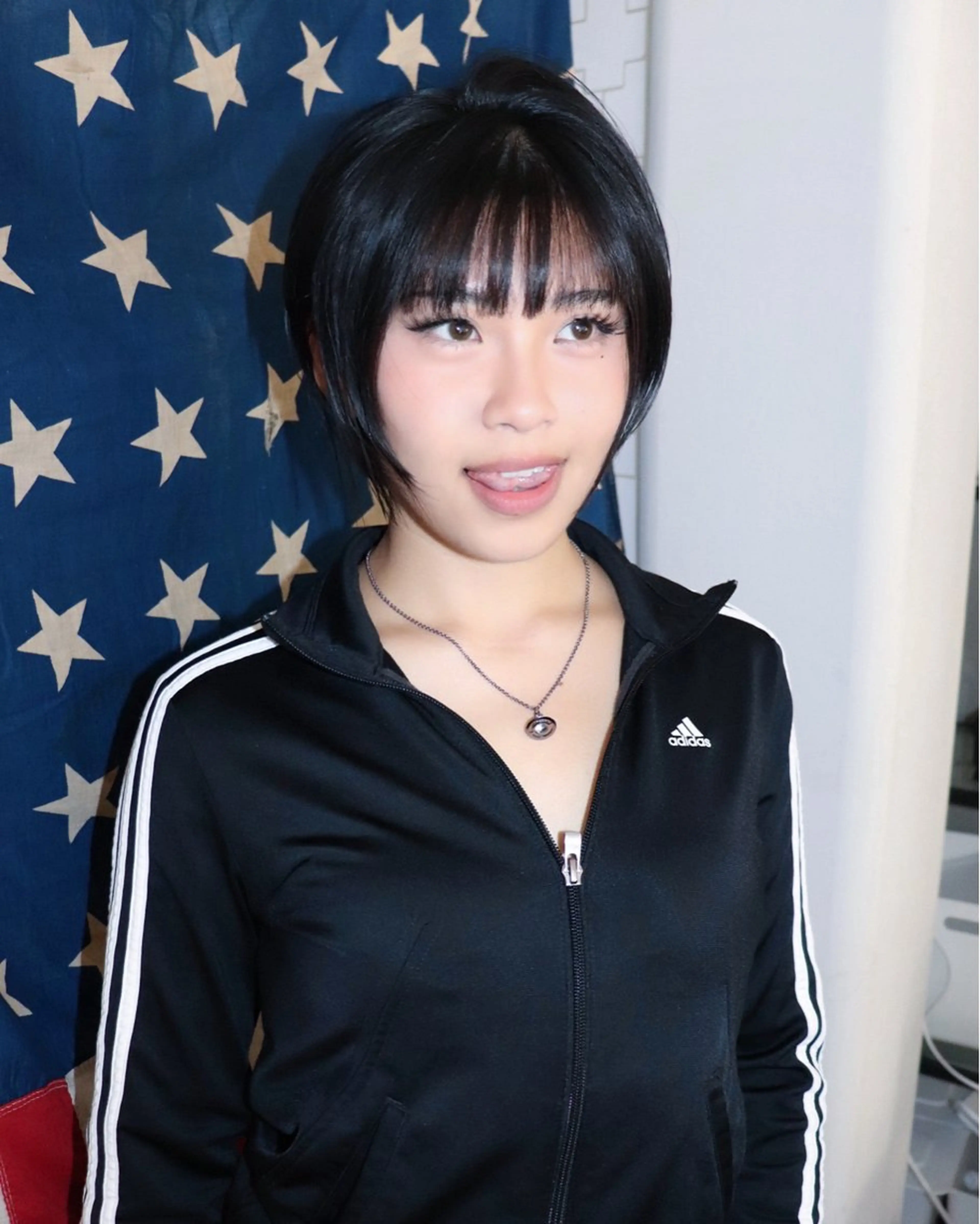 ショート カラー ヘアアレンジ @kyoniyy KYONIのヘアスタイル