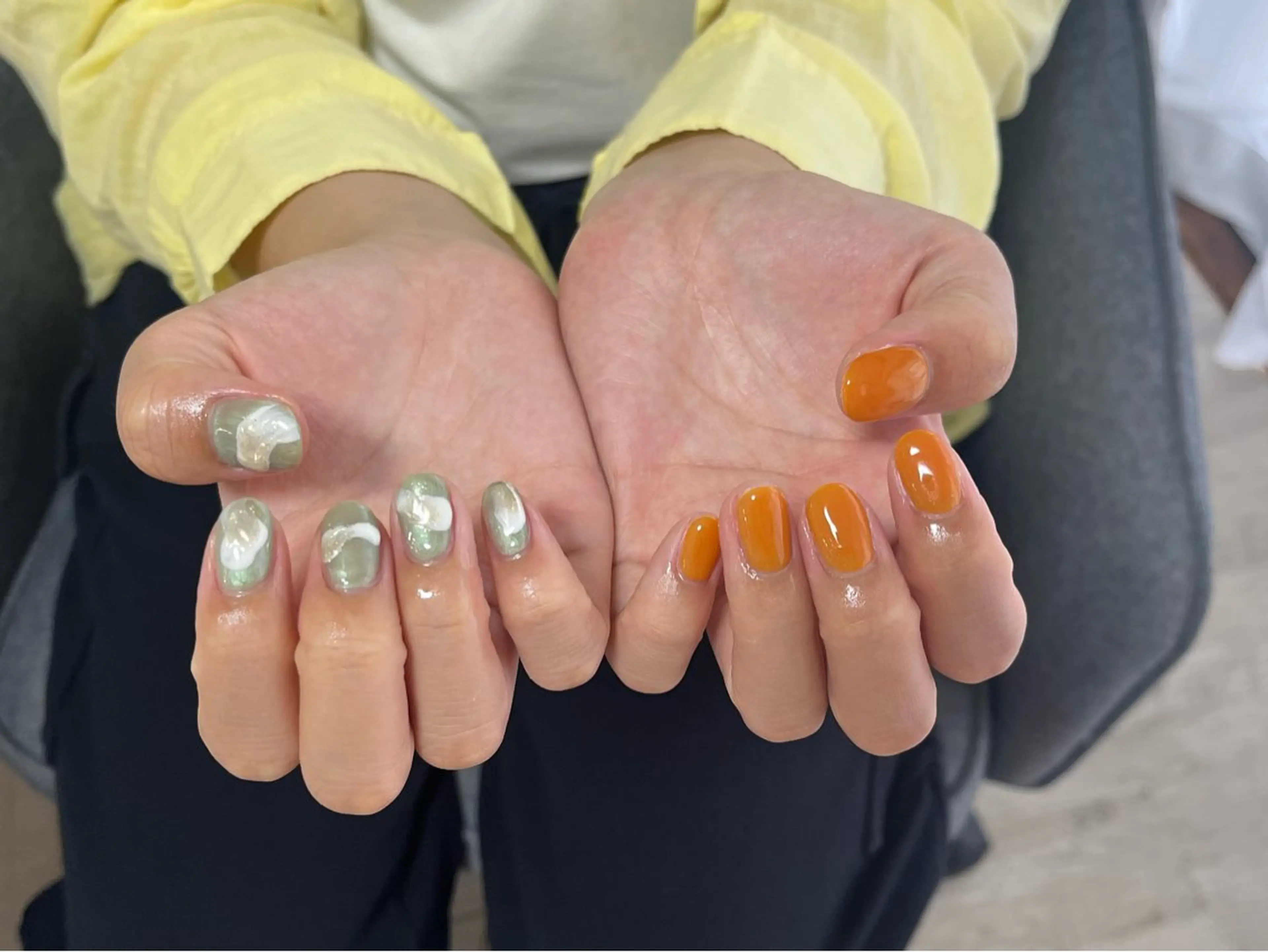 ネイル オーロラネイル フットネイル フレンチネイル ジェルネイル マグネットネイル kiki nail たまプラーザのネイルデザイン
