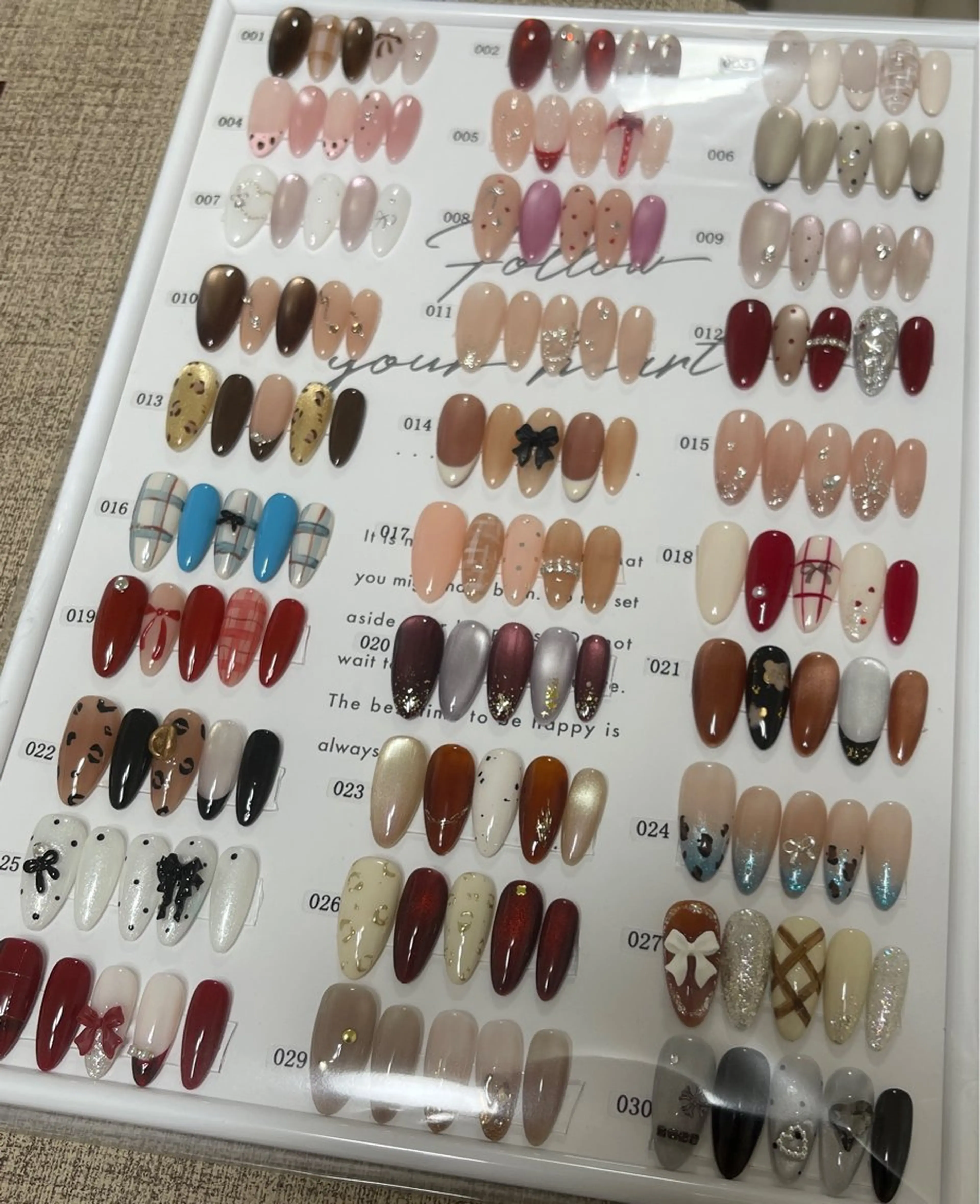 ネイル ハンドネイル ルリン サロン💅のネイルデザイン