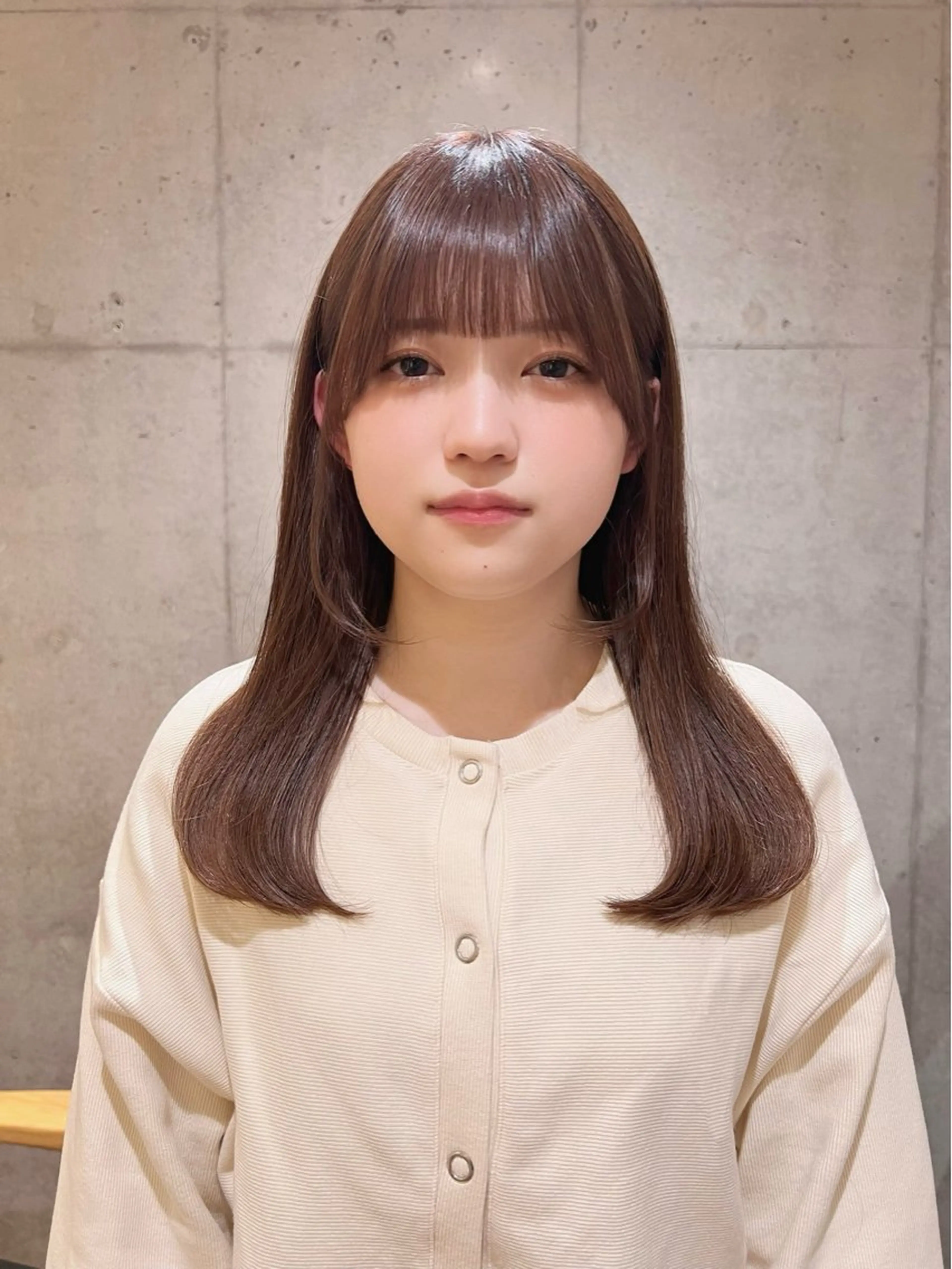 ロング カラー 小顔ショート🌿 Say.石川葵のヘアスタイル