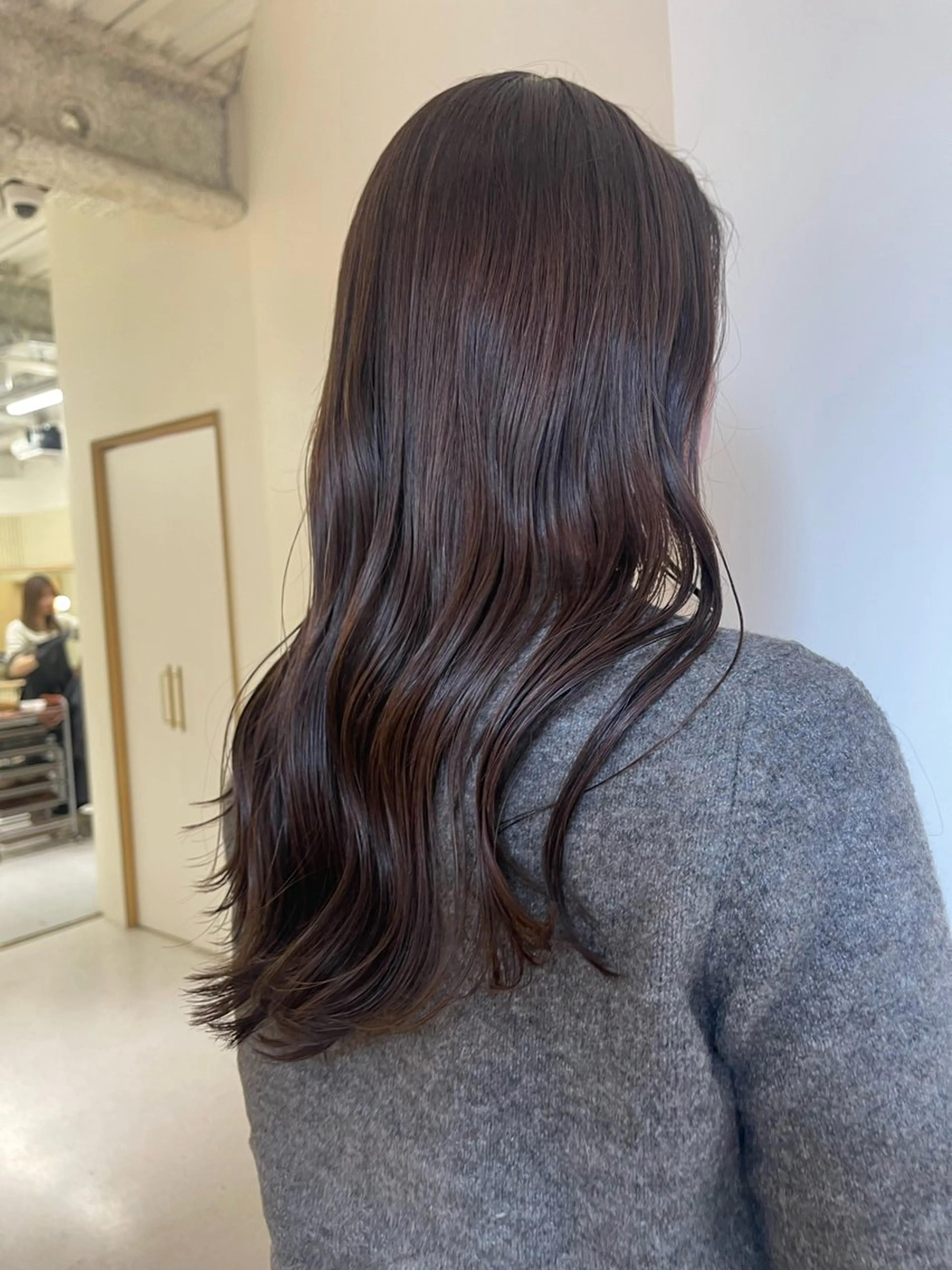 ロング カット ヘアカラー トリートメント 蜂須賀🐝縮毛矯正 ストレートパーマのヘアスタイル