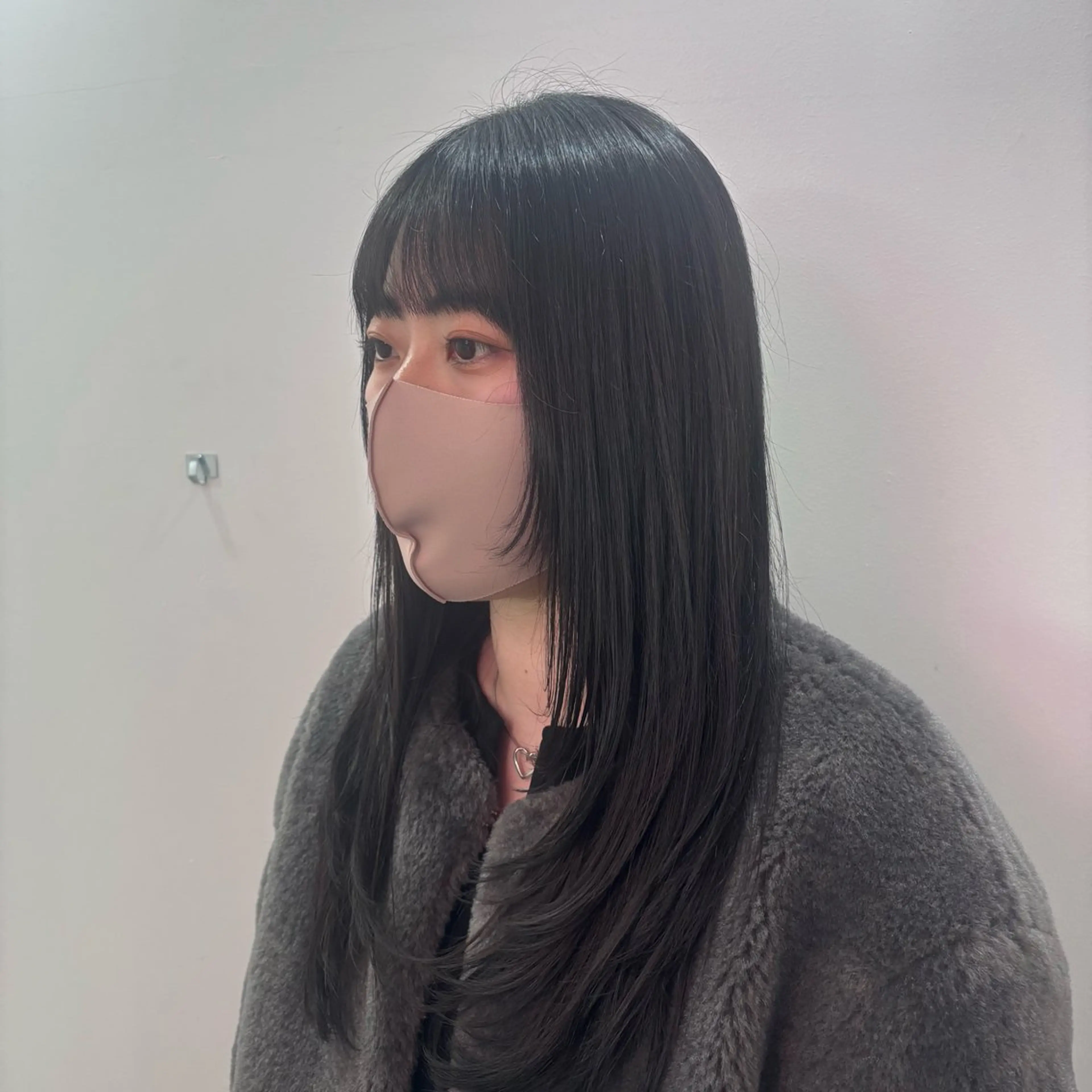 ロング ハイトーン艶カラー 💎あやめ🎀のヘアスタイル