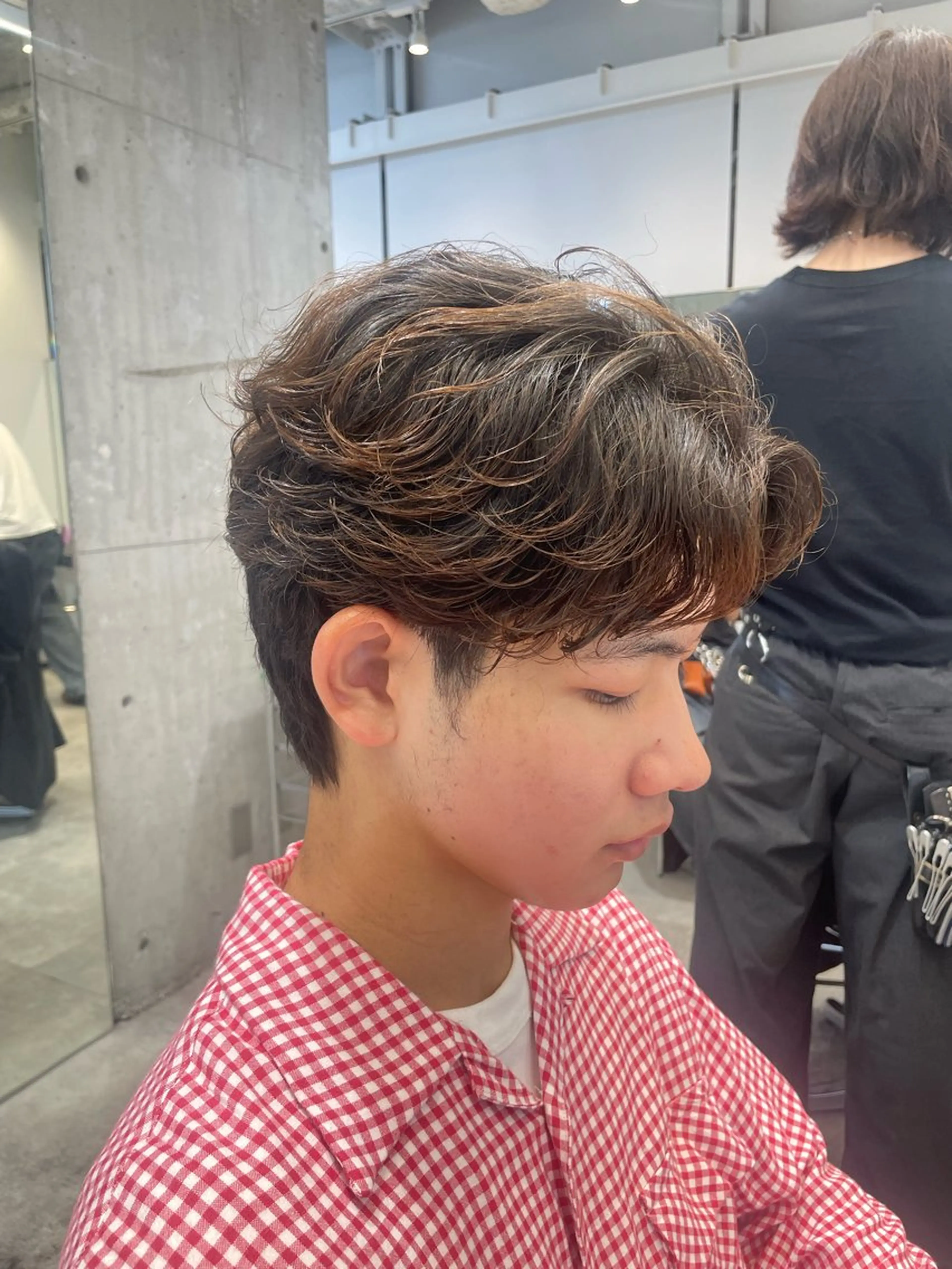 ショート パーマ メンズ フェザーパーマ メンズパーマ メンズ特化型美容師 sakuraのヘアスタイル