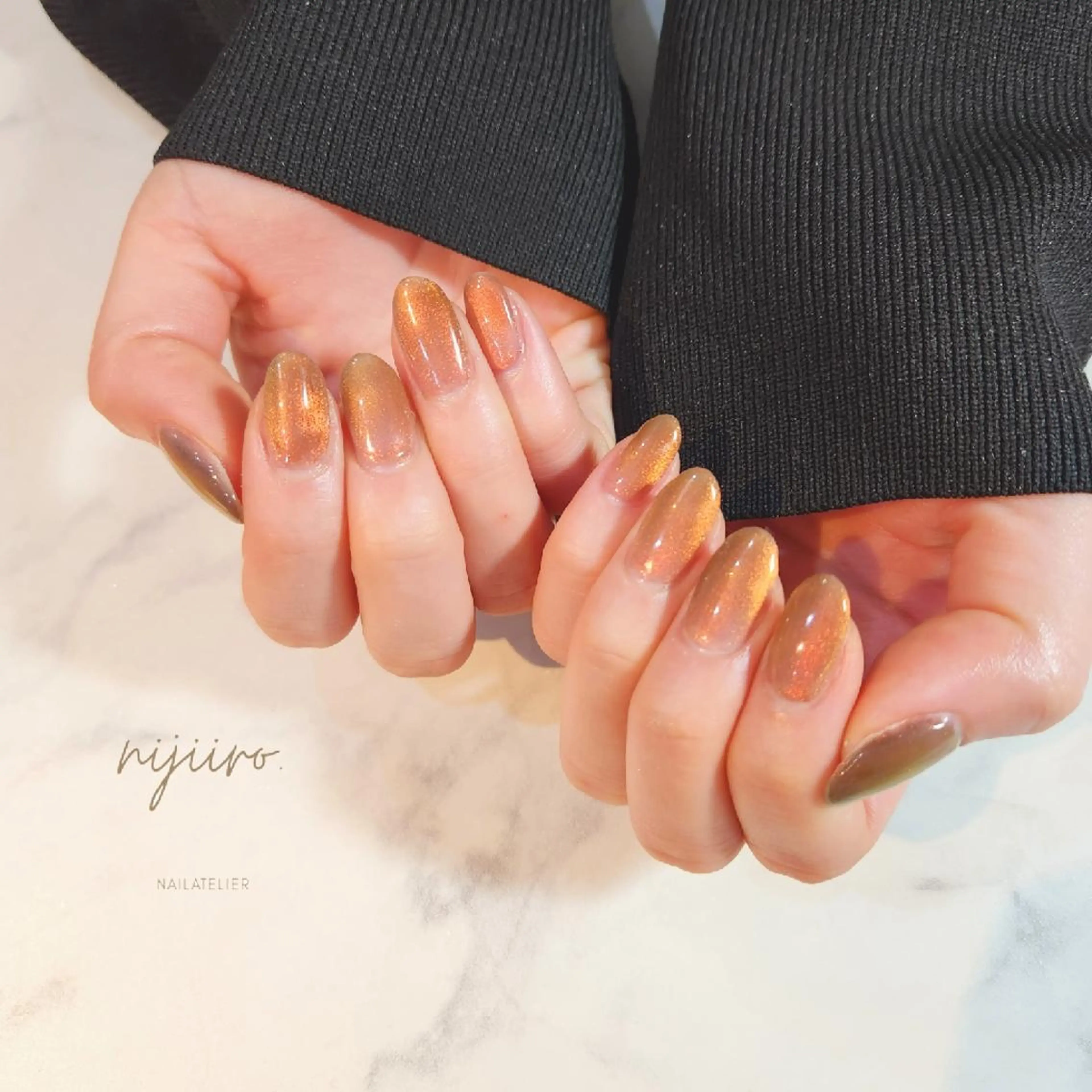 ネイル マグネットネイル ハンドネイル nailatelier nijiiro.所属・nijiiro🌈 サトウのネイルデザイン