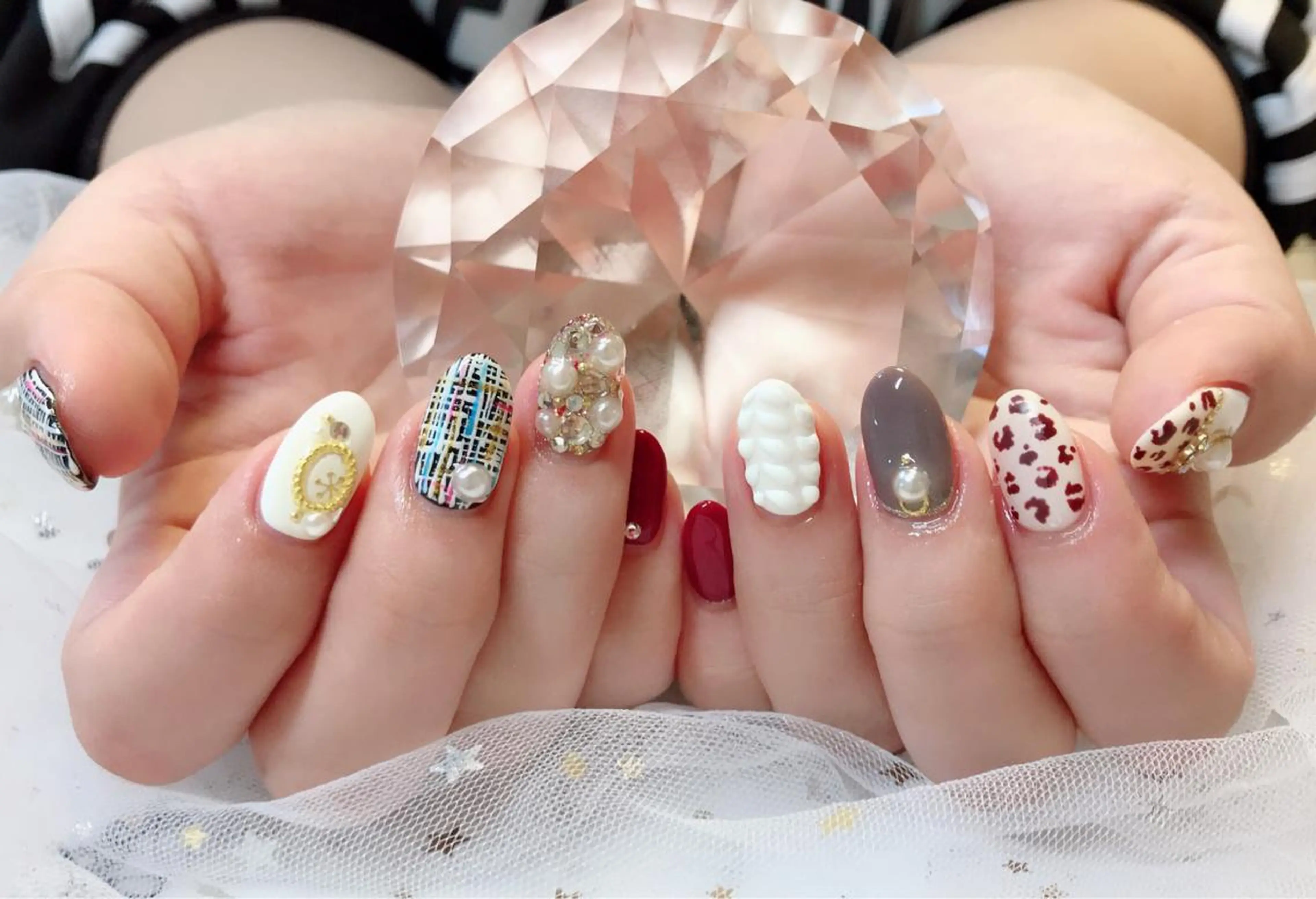 カラー ネイル Q Free nailsのネイルデザイン