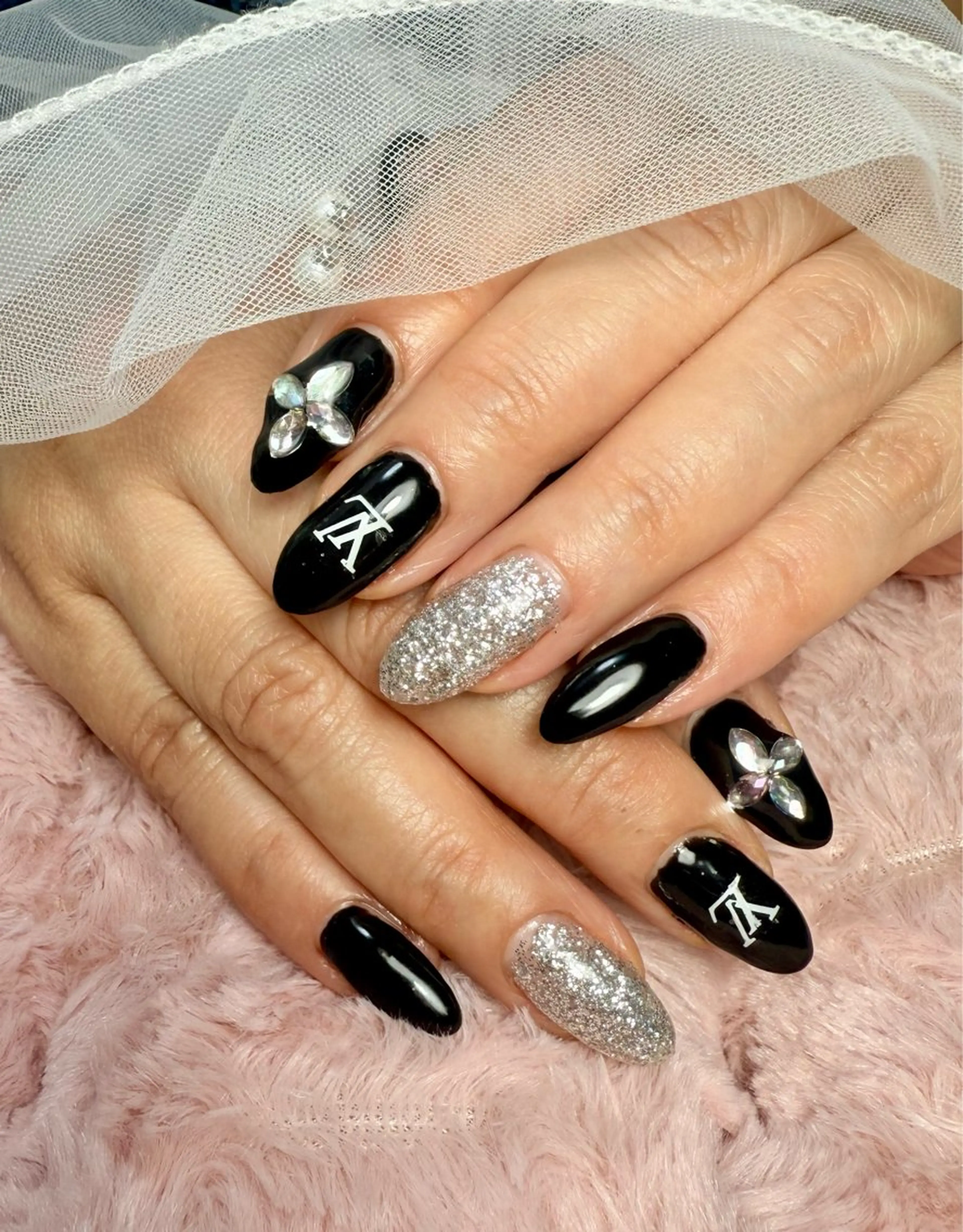 ネイル アートネイル チークネイル フレンチネイル ガラスフレンチ 氷ネイル・うるうるネイル M.N_ nailのネイルデザイン