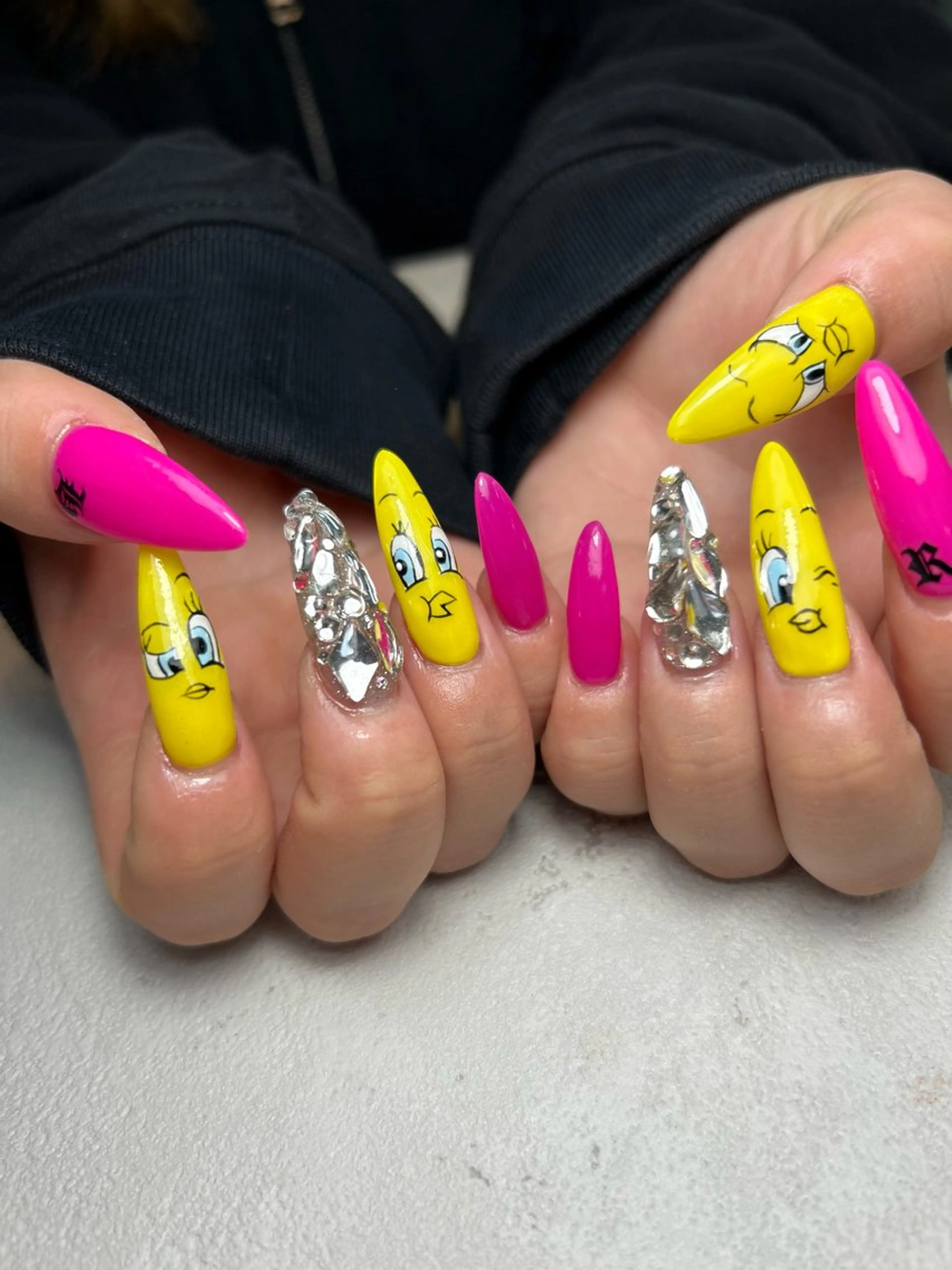 ネイル 持ち込み ネイルサロンmuumii所属・東十条muumii ネイルまつ毛のネイルデザイン