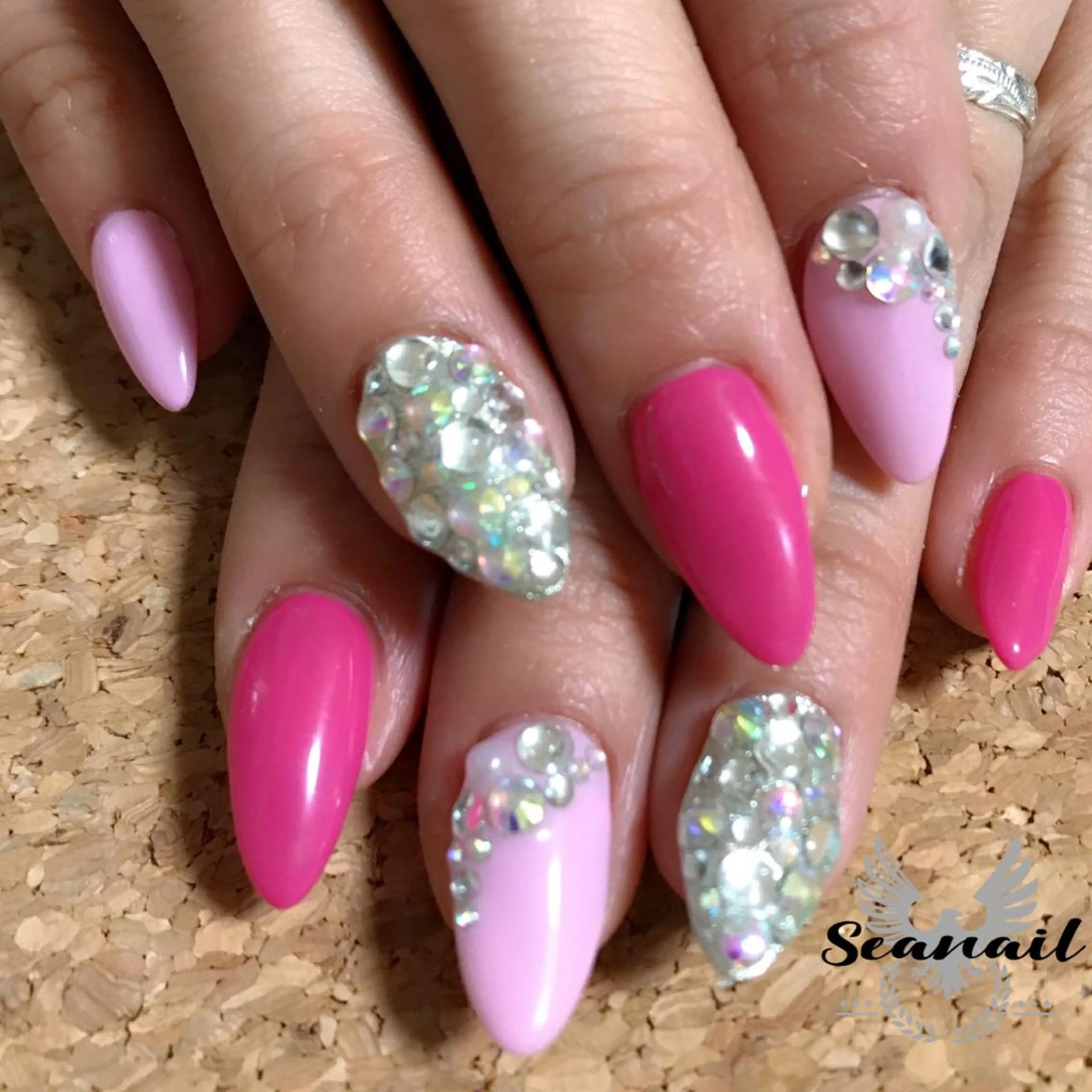 ネイル 小尾 栞のネイルデザイン