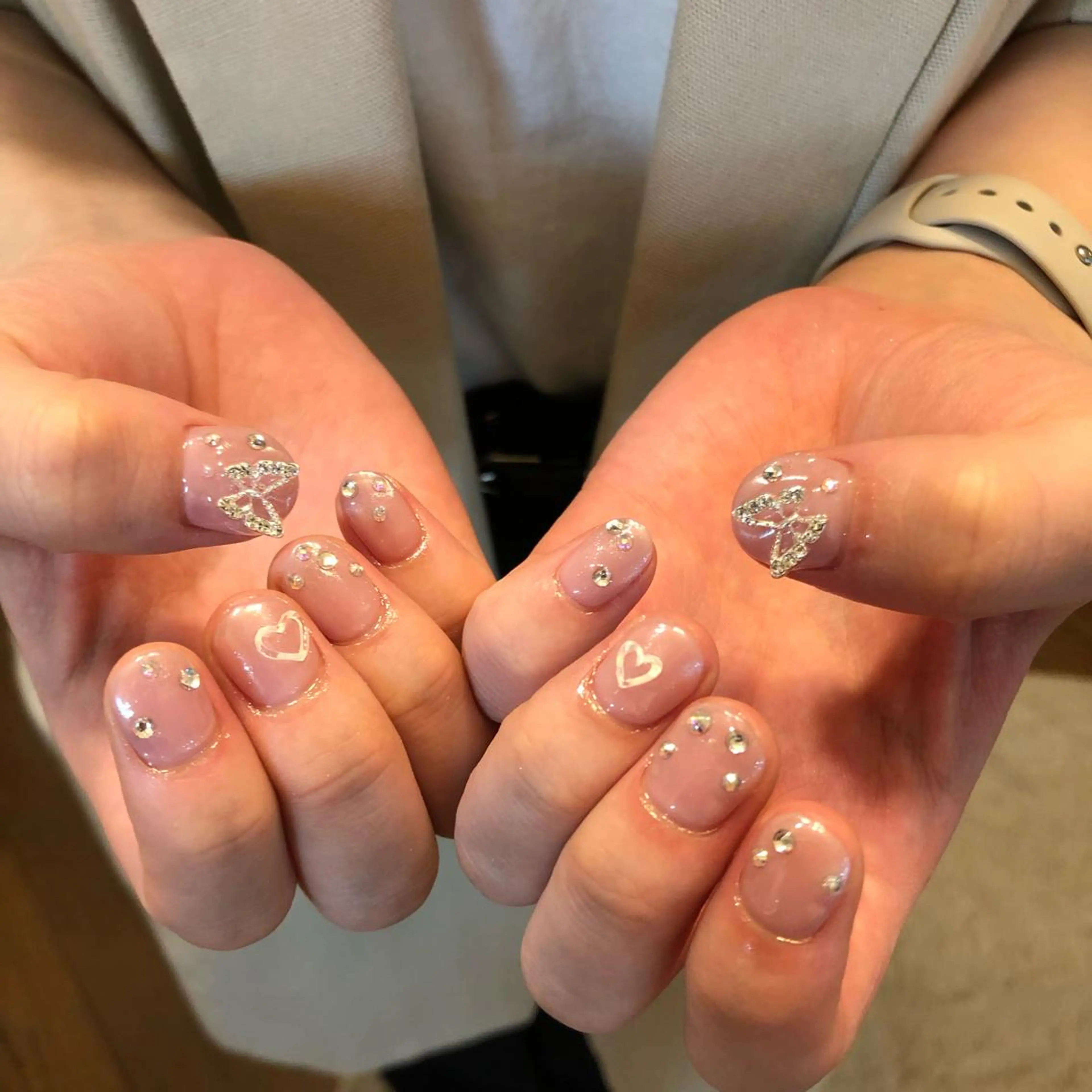 ネイル ハンドネイル フットネイル ハンドケア Nes.Nail所属・Miyagi Asamiのネイルデザイン