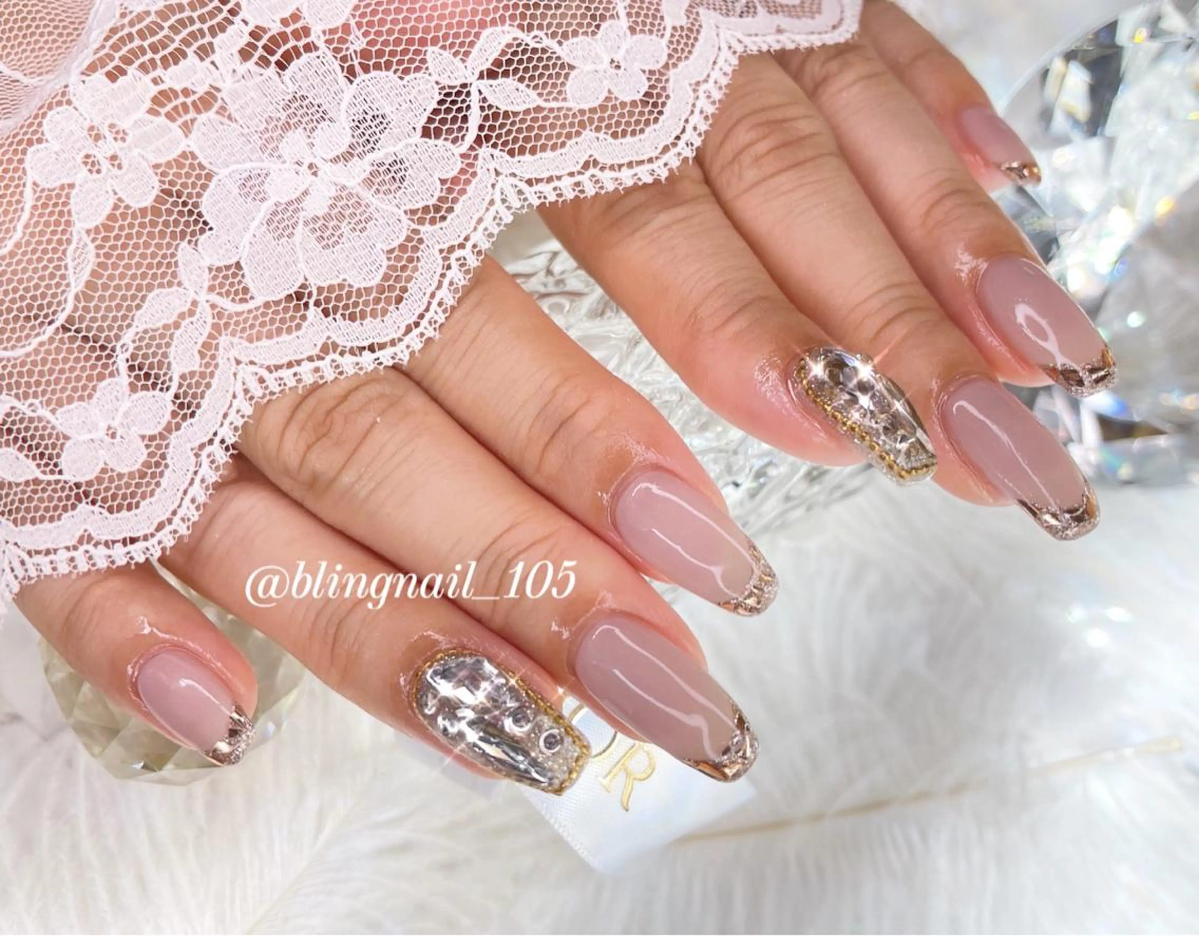 ネイル 23時まで❤︎韓国、 ワンホンネイルのネイルデザイン