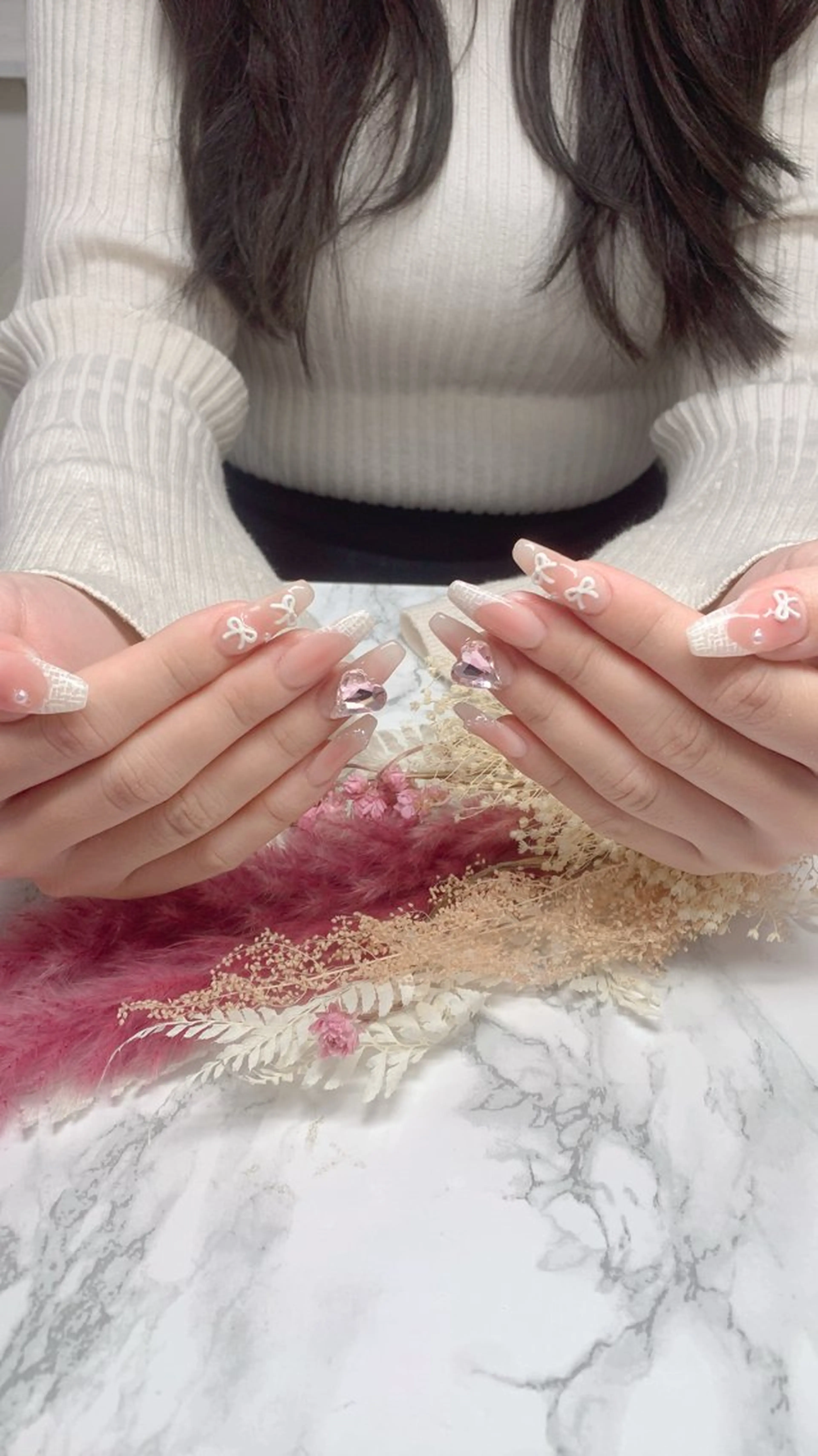 ネイル ハンドネイル はな💎ネイル ワンホン、長さ出しのネイルデザイン