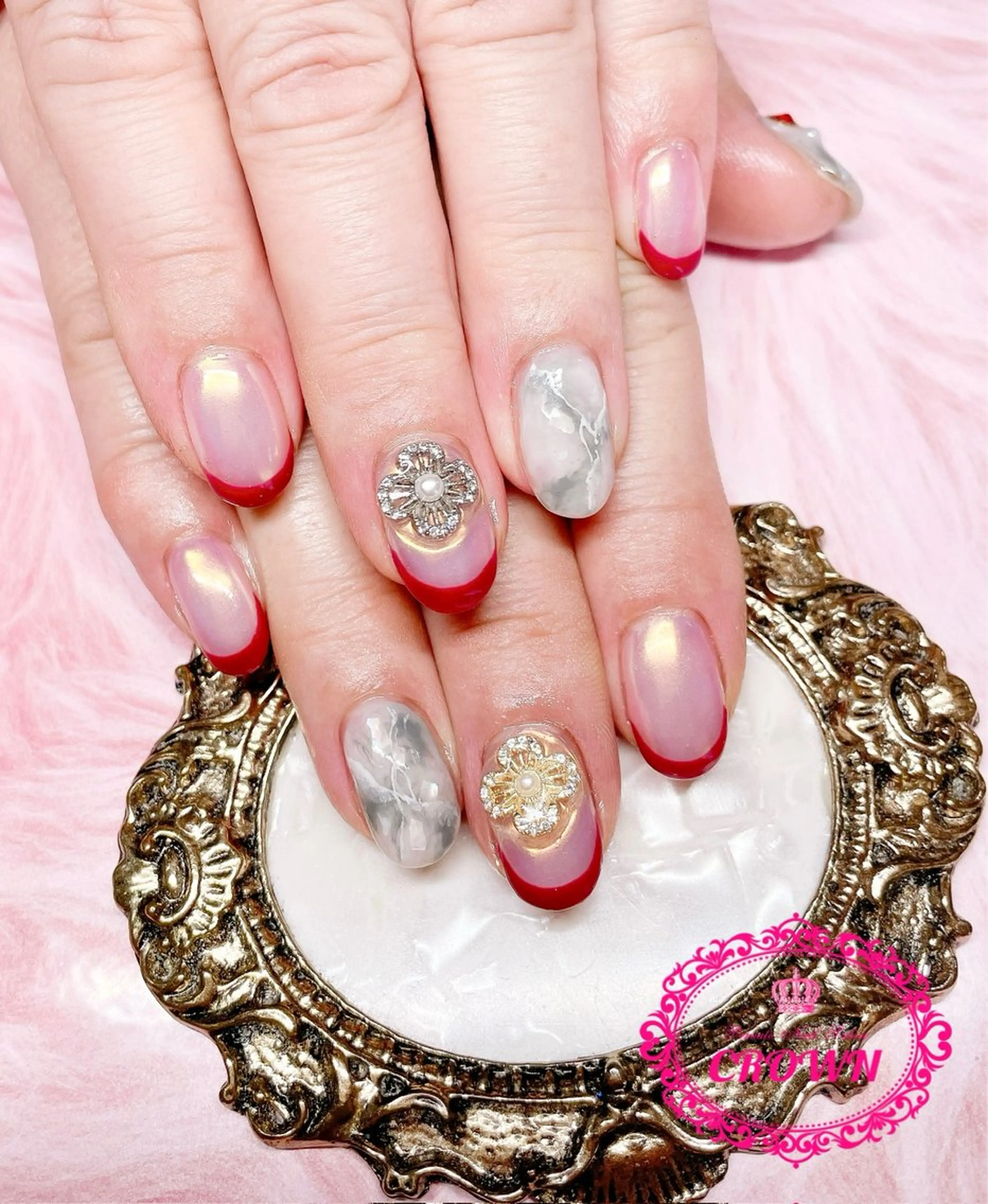 ネイル CROWN プライベートサロンのネイルデザイン