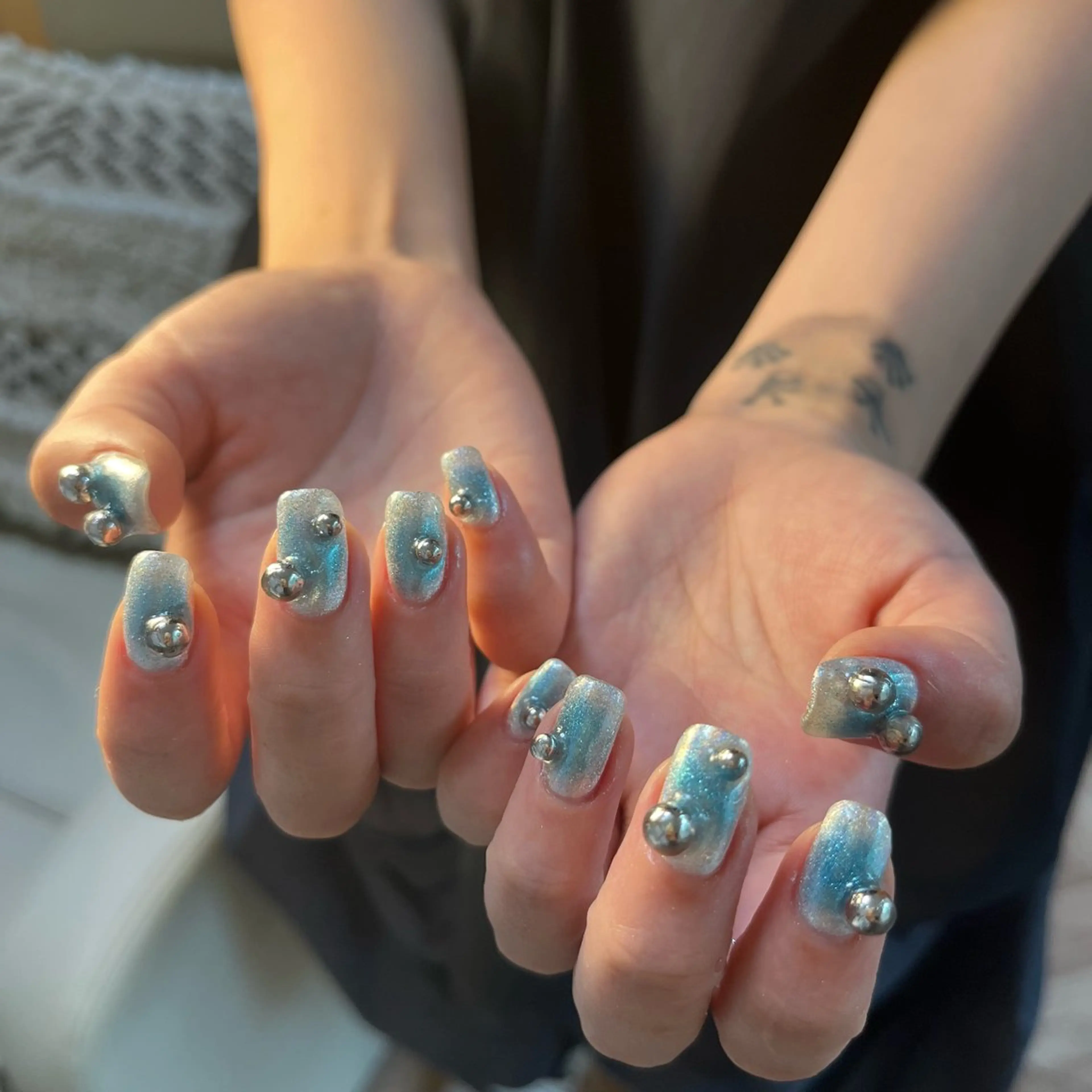 ネイル ハンドネイル Amber21.所属・Nagahama Akariのネイルデザイン