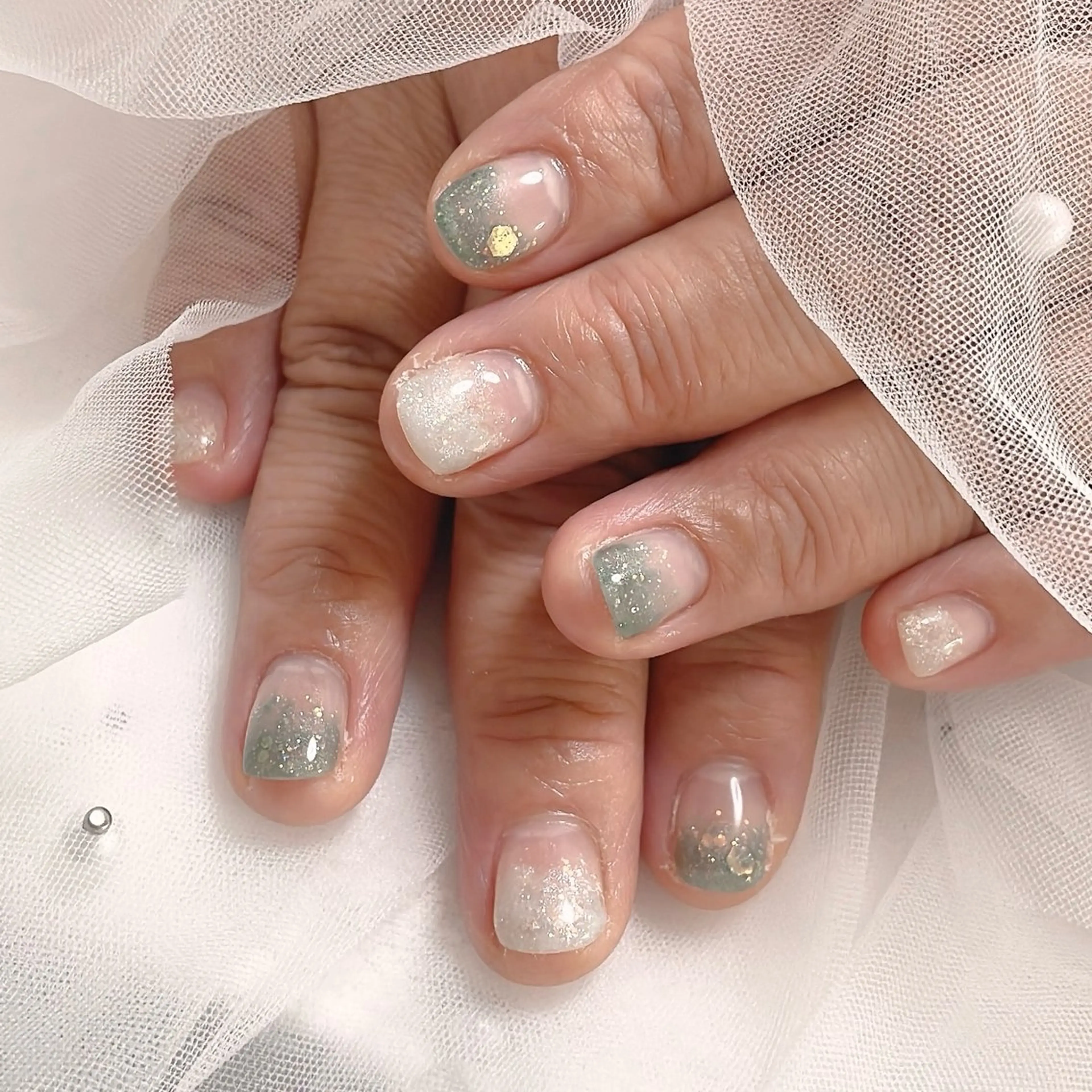 ネイル ラメ(グリッター) ラメグラデーション ハンドネイル なっちゃん所属・ネイルサロン なっちゃん(古千谷)のネイルデザイン