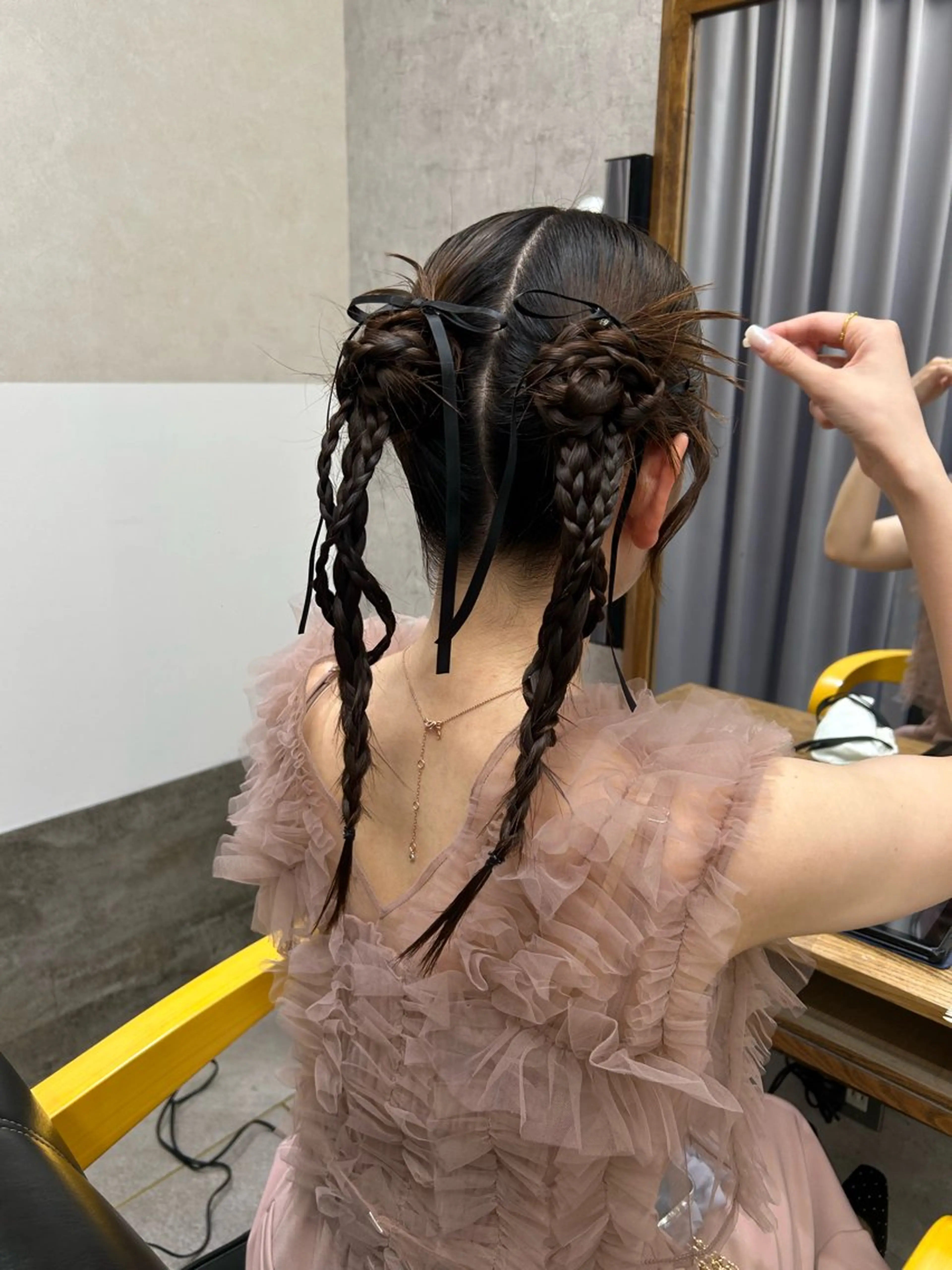 ヘアアレンジ GiseL さあや博多ハイトーンのヘアスタイル