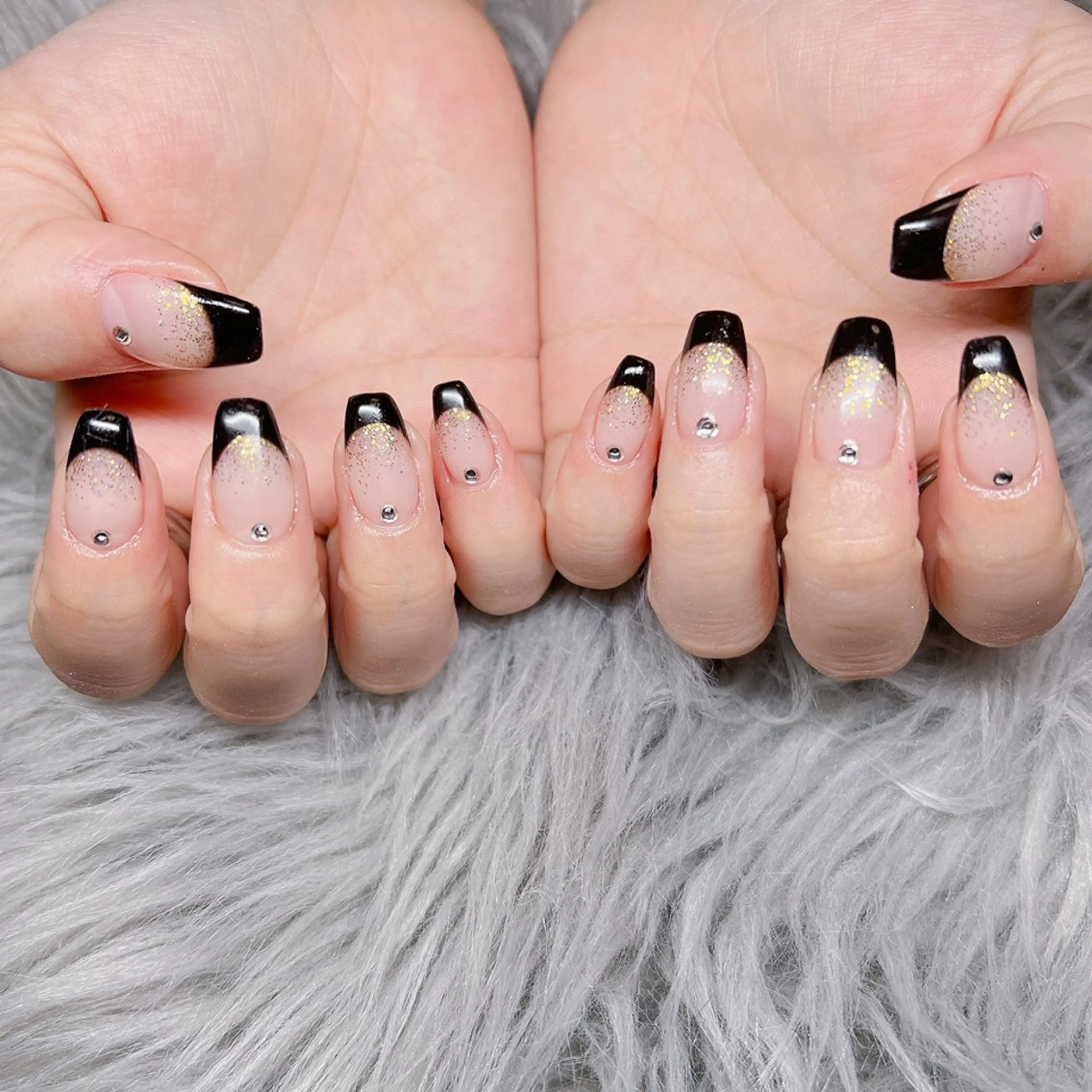 ネイル 個室ネイルサロンDolly  Girl〜ドーリーガール〜所属・DollyGirl KYOKOのネイルデザイン