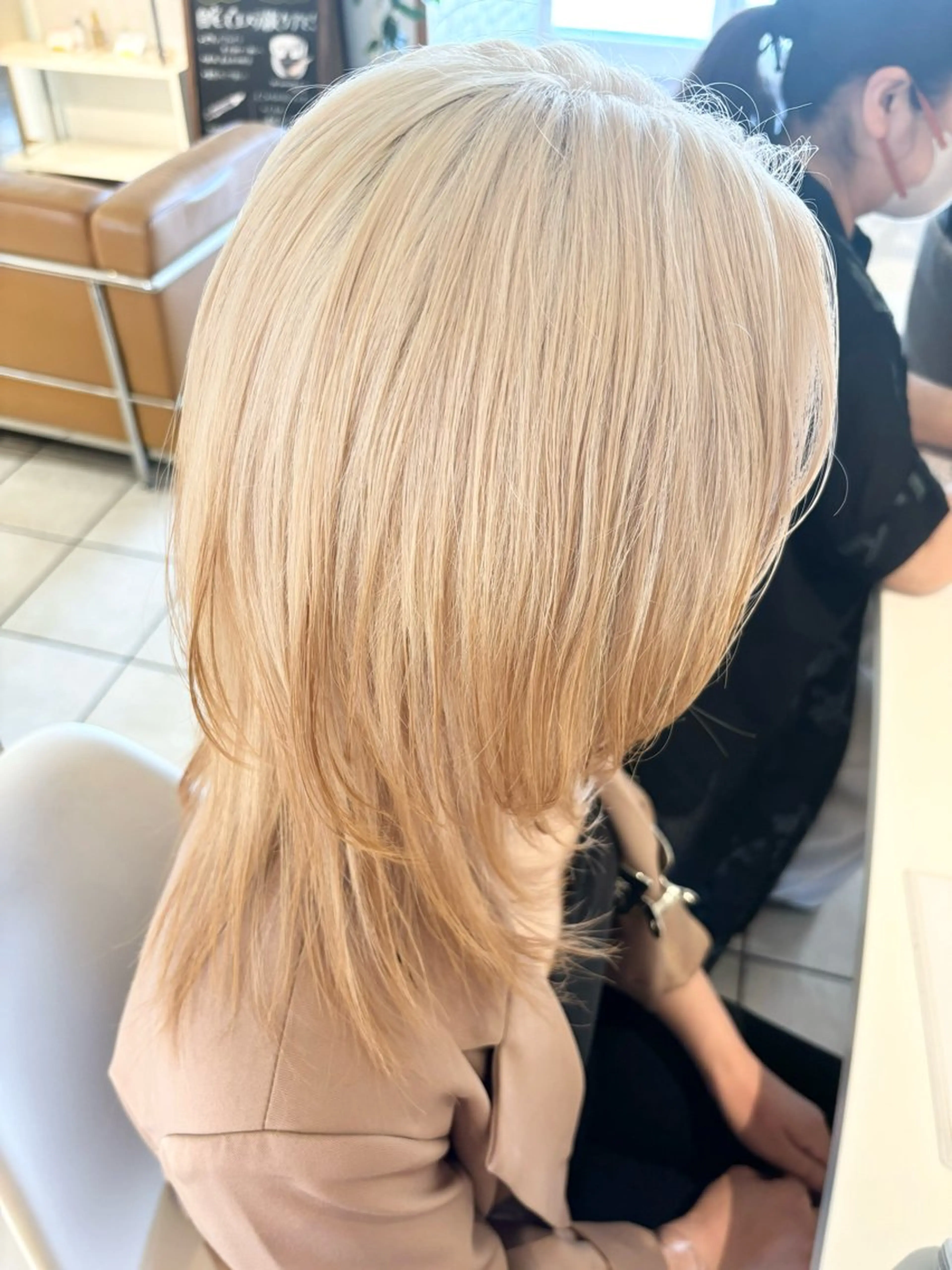 ミディアム ⭐️ダブルカラー⭐️ ｼｭﾝ⭐️のヘアスタイル