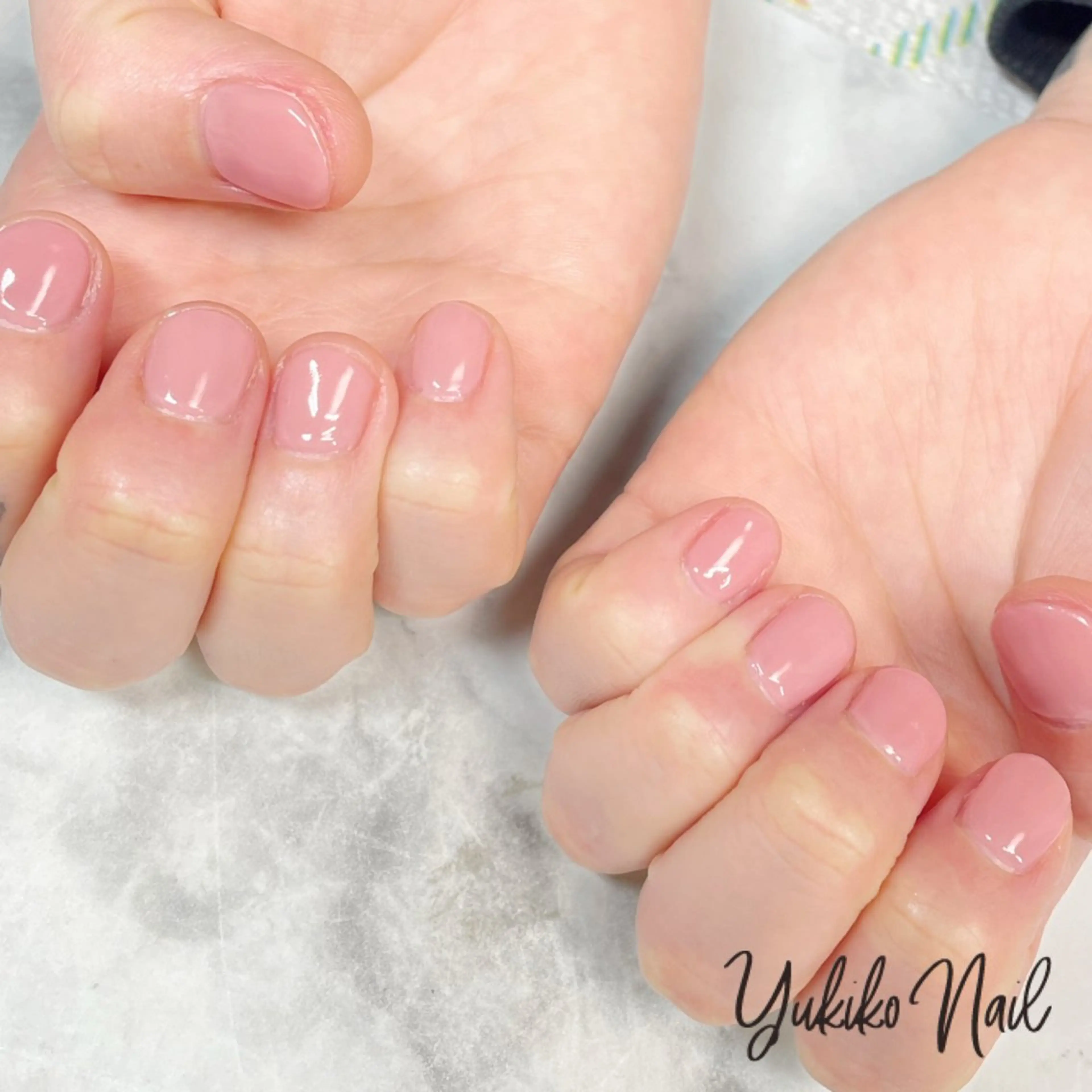 ネイル オフィスネイル ワンカラーネイル ピンク ピンクベージュ シンプルネイル ハンドネイル ユキコ ネイルのネイルデザイン