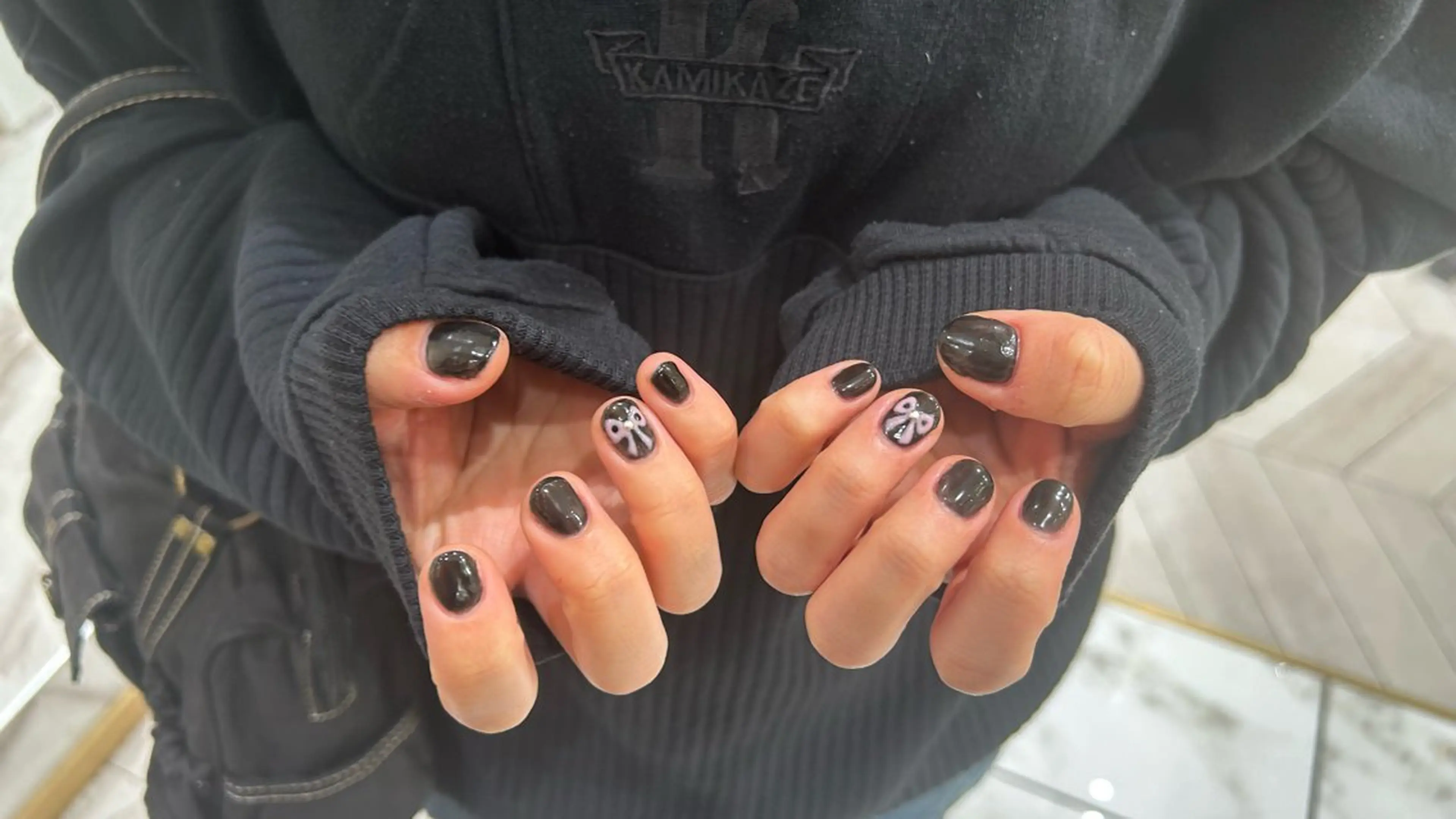 ネイル ꪆৎ平行アーチ ྀི ワカナの眉毛・アイブロウイメージ