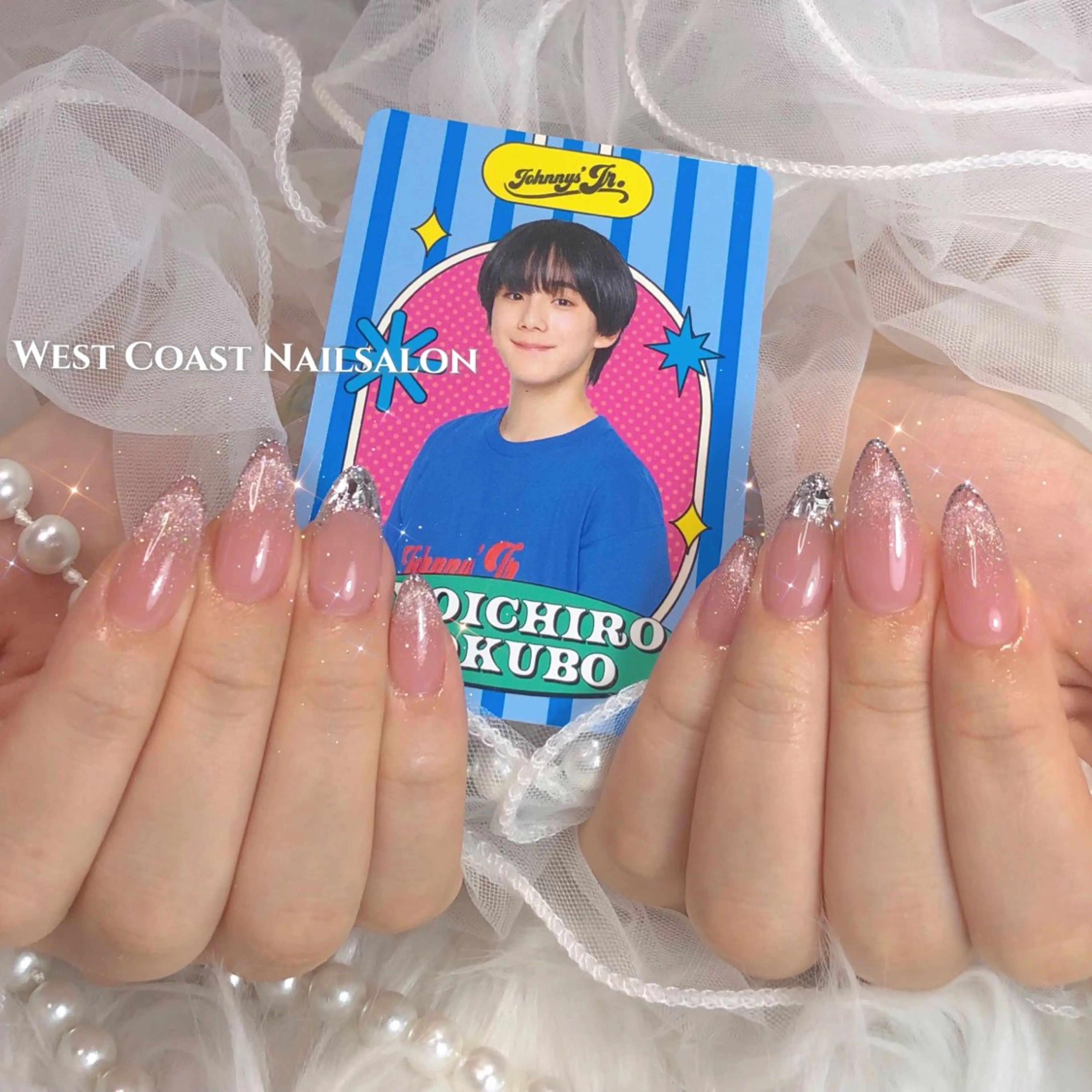 ネイル リボン、ガーリー パーツ放題専門店のネイルデザイン