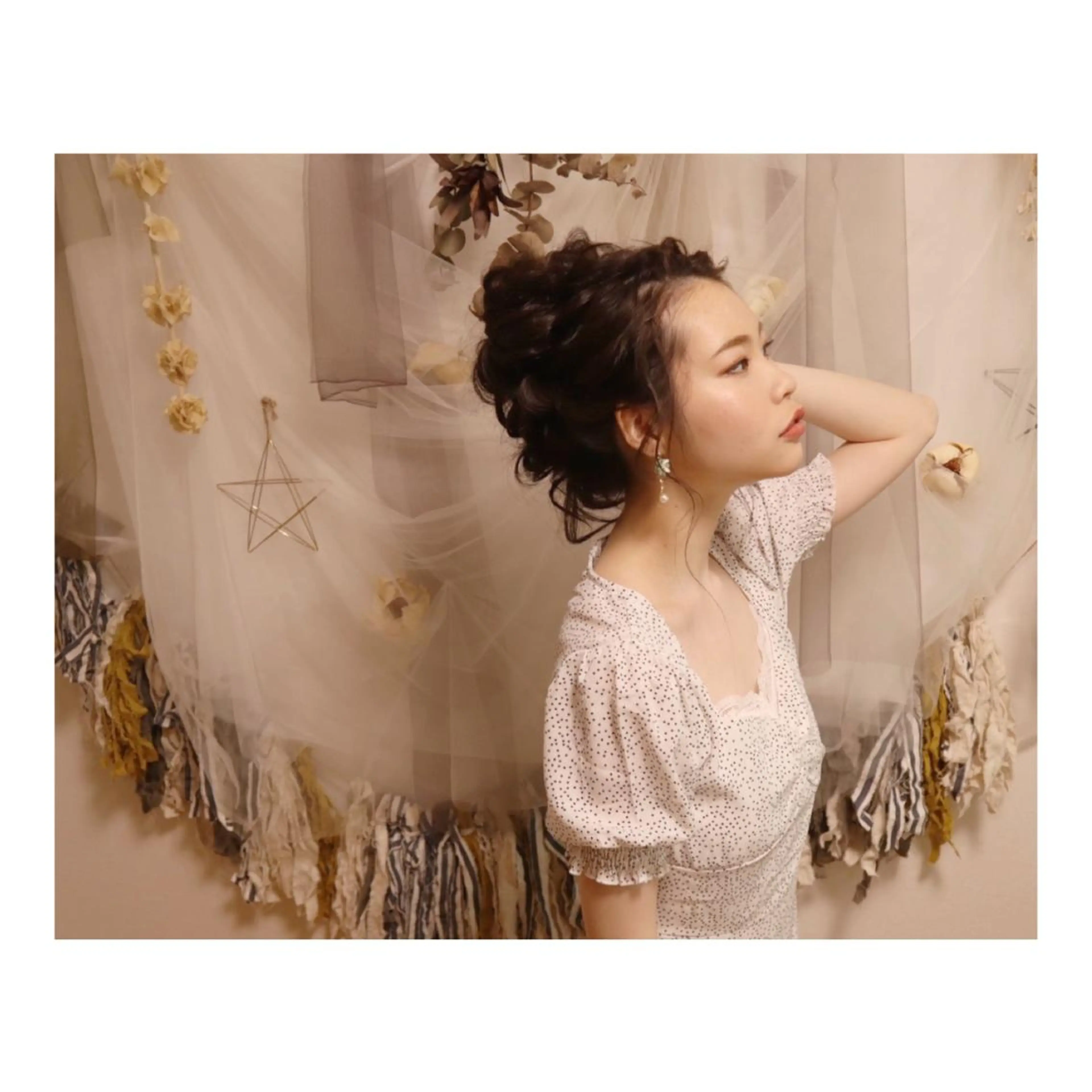 ロング ヘアアレンジ ヘアアンドメイクムタ 新居のヘアスタイル