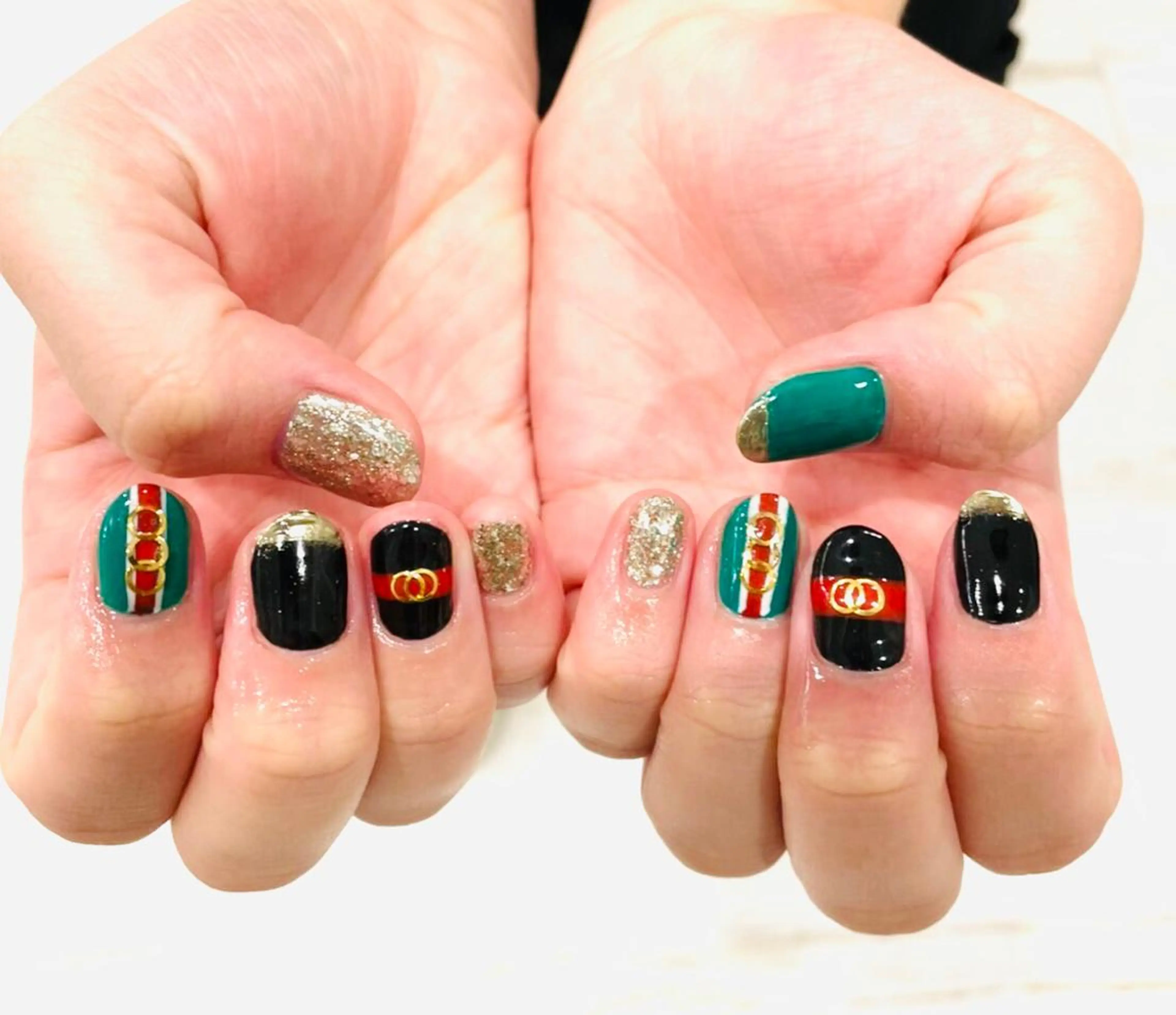 ネイル Ｈ3（エイチスリー）所属・H3 hitoのネイルデザイン