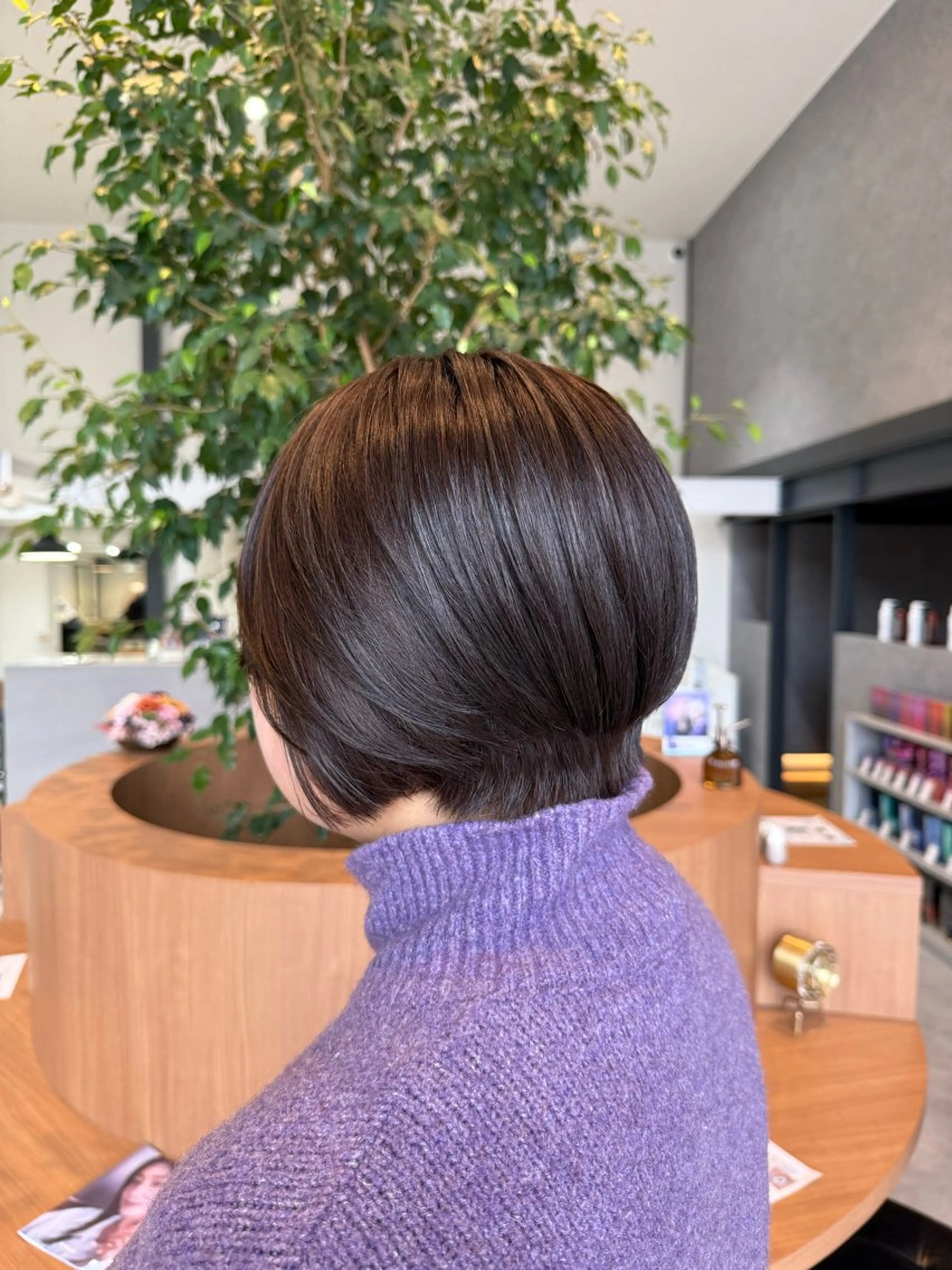 ショート カラー グレージュ ハイライトカラー ハイライト カット ヘアカラー ayaka |トレンドヘアのヘアスタイル