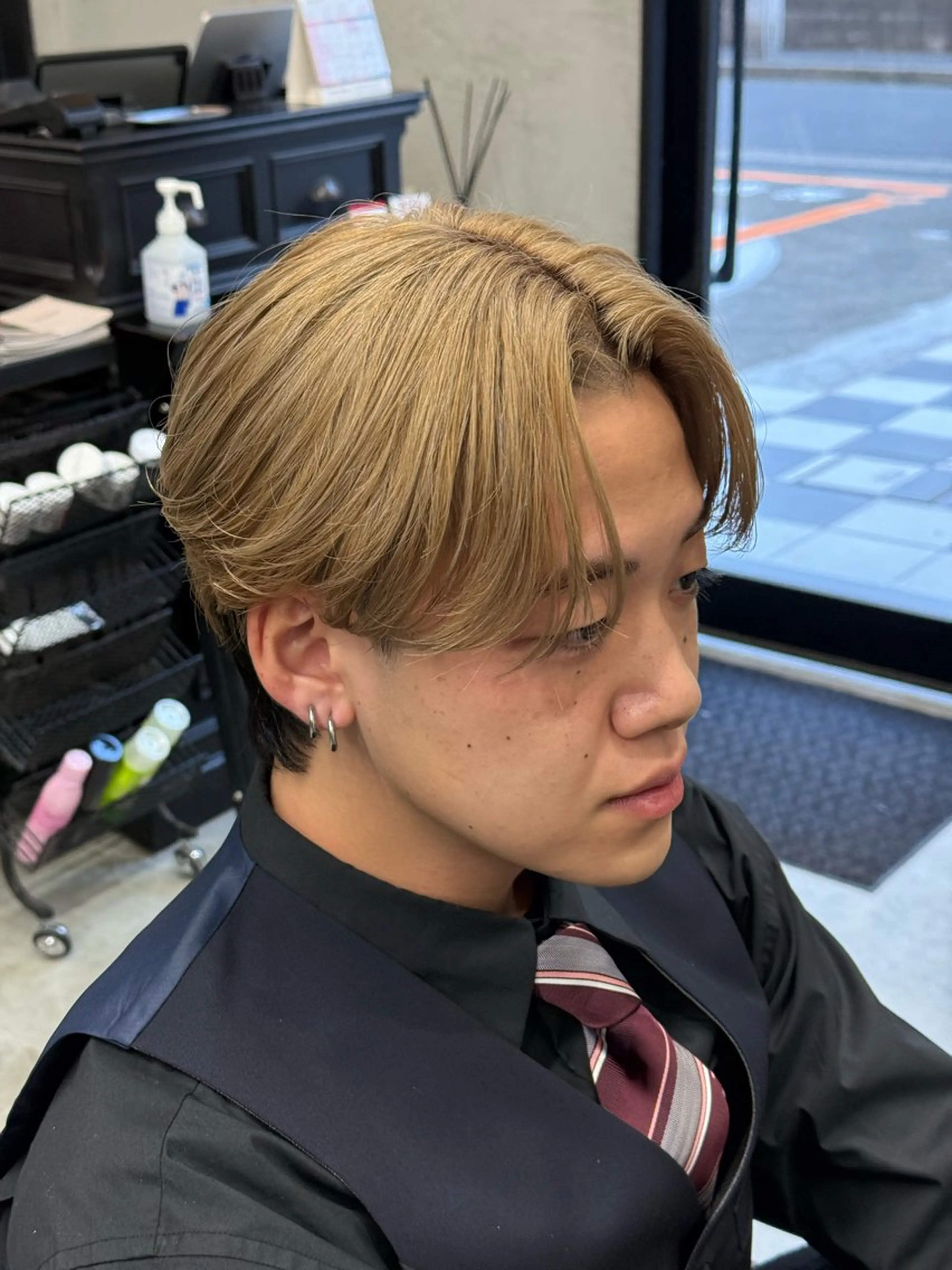 メンズ センターパート メンズ韓国風 カット ヘアカラー masahi🐈‍⬛ パーマモデル様募集中のヘアスタイル