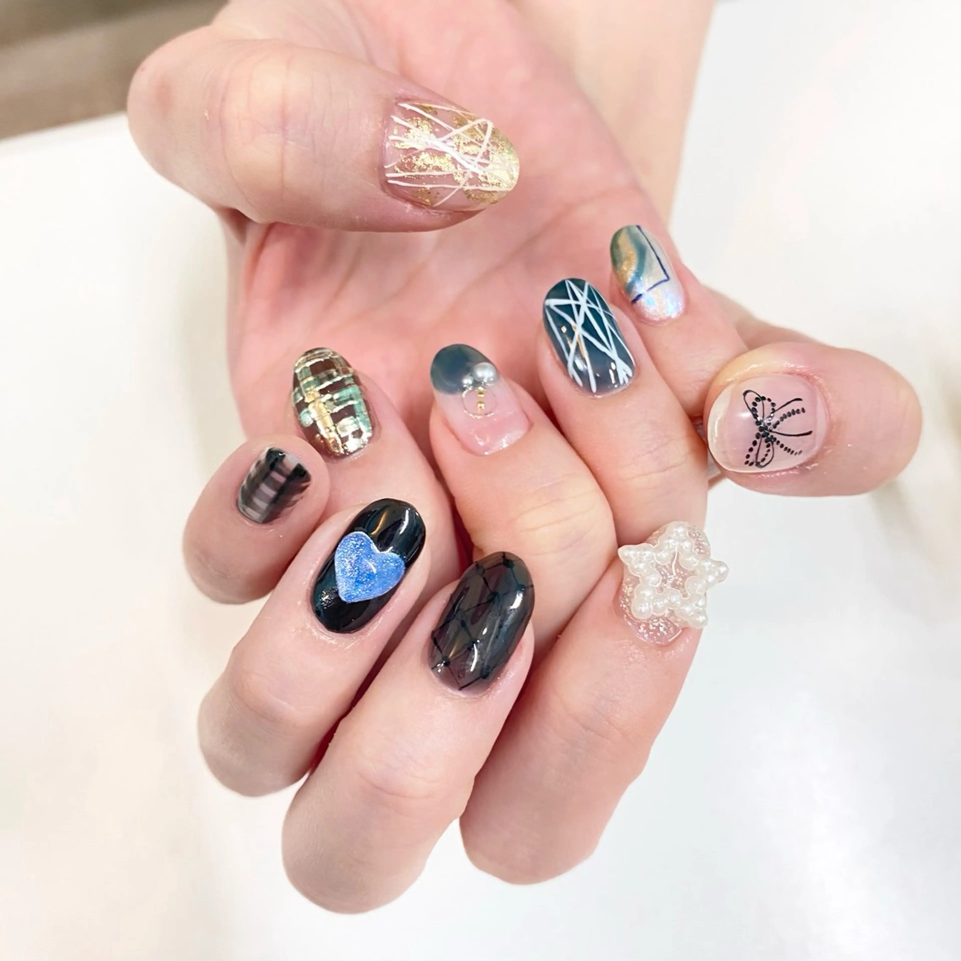 ネイル ハンドネイル Kira-ra所属・Kira-ra💎 KIRARIのネイルデザイン