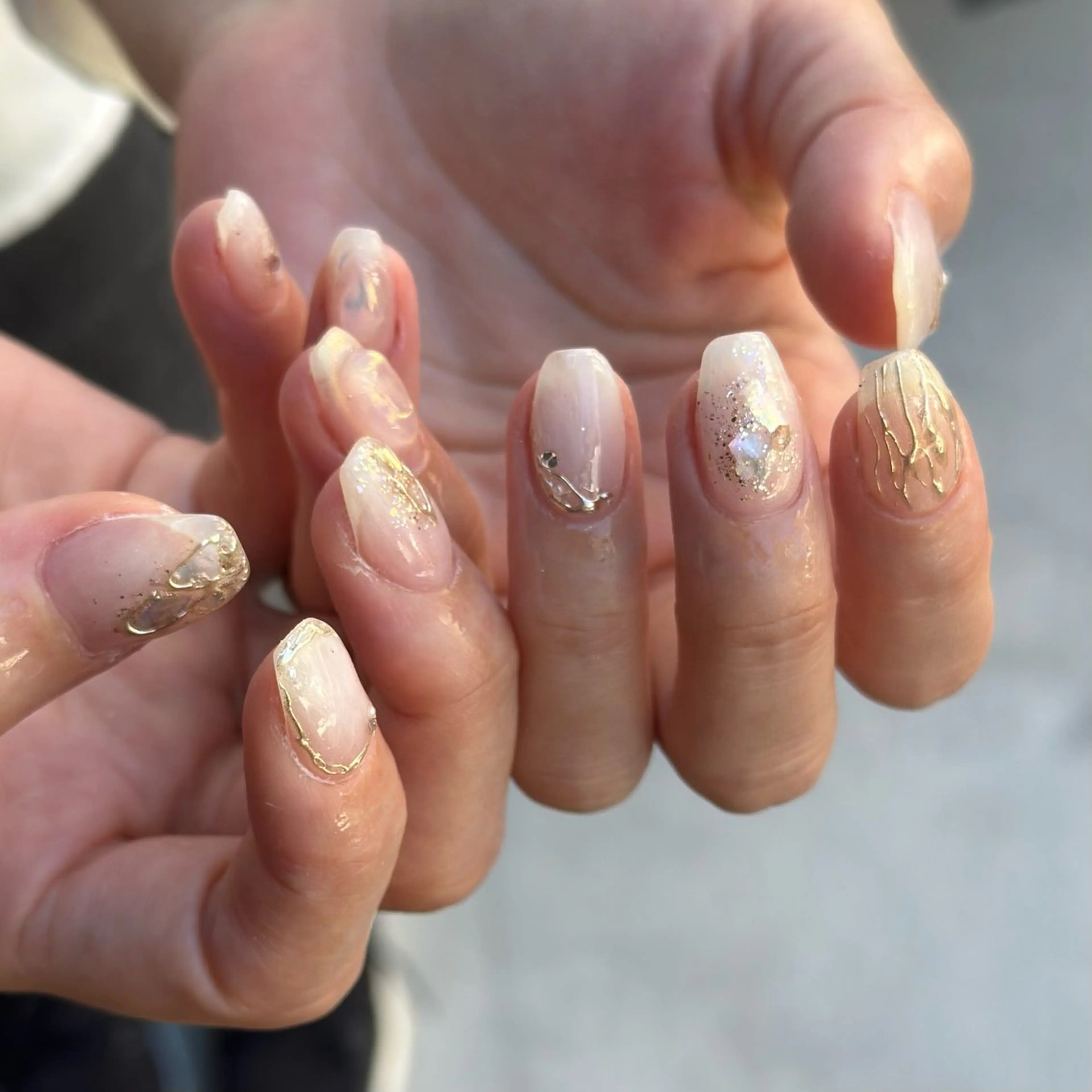 ネイル ニュアンスネイル chinois (シノワ)のネイルデザイン