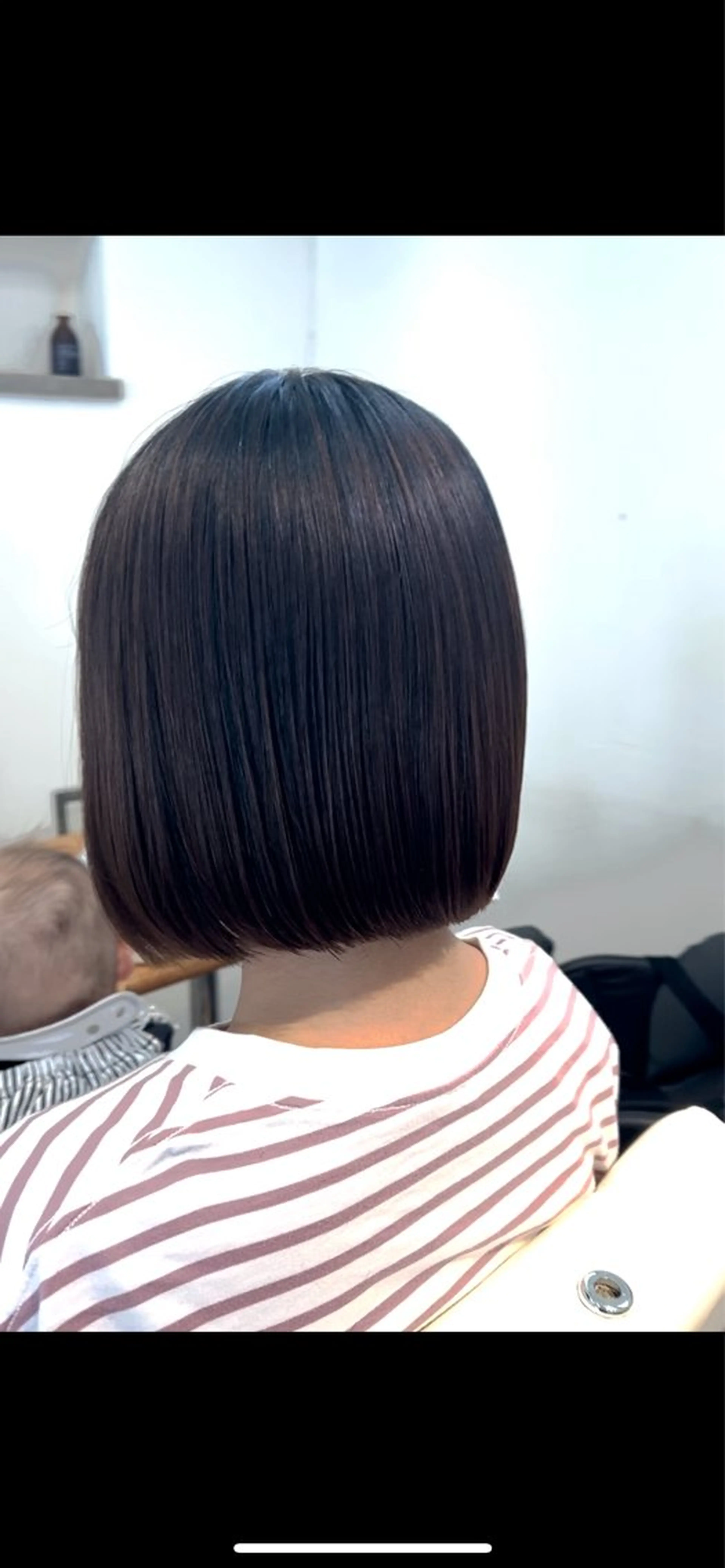 ミディアム 切りっぱなしボブ ボブ 佐藤 茉実のヘアスタイル