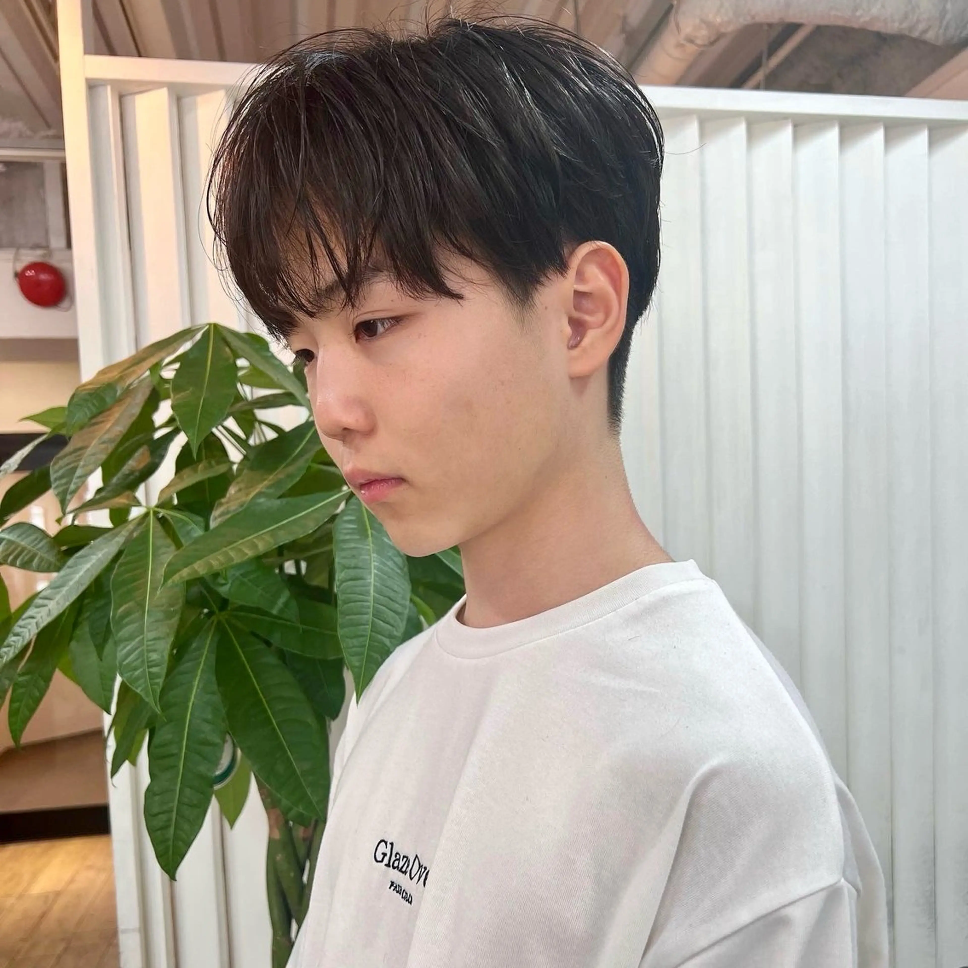 メンズ似合わせカット+ストレートパーマ ¥17710の写真