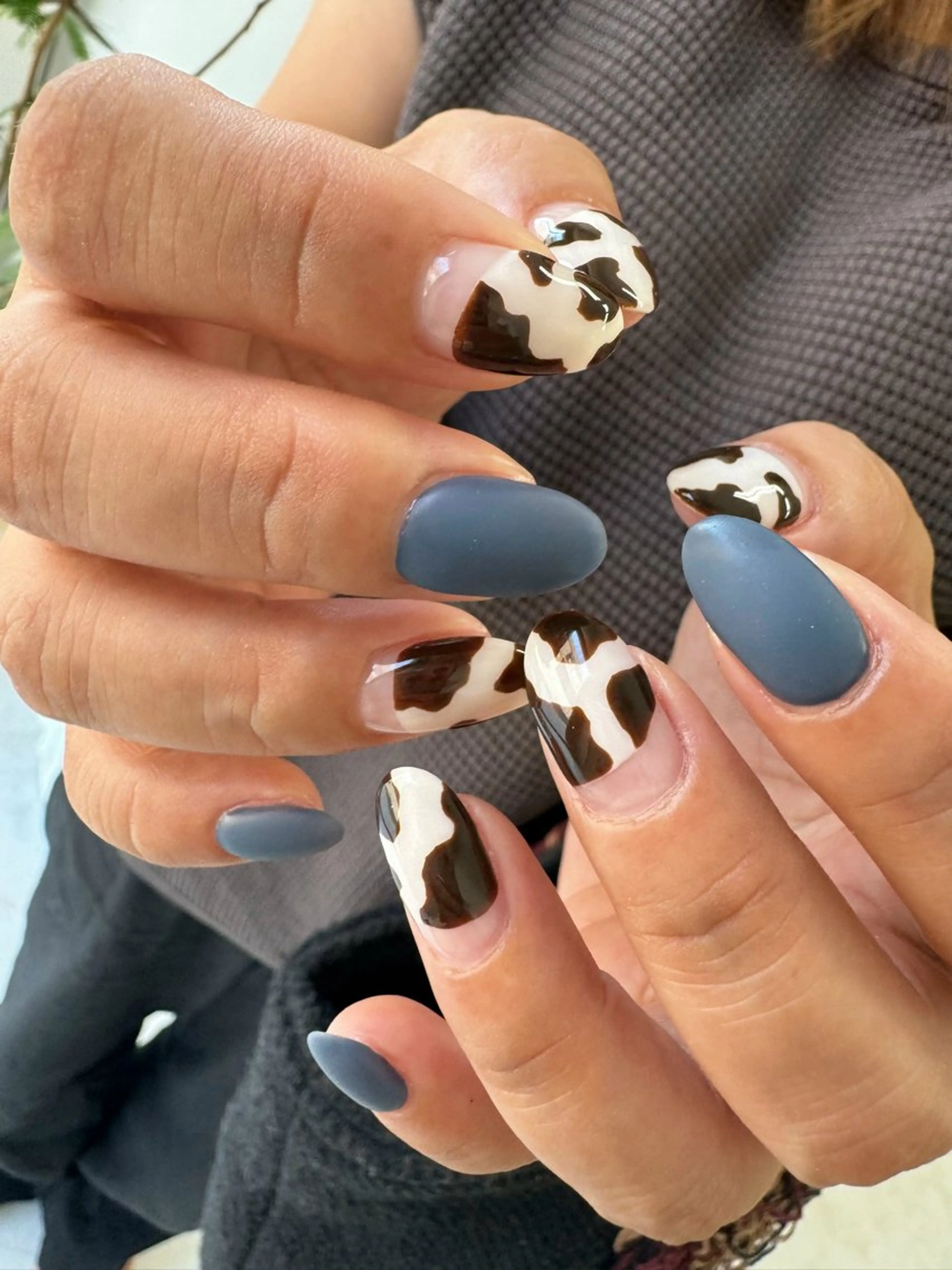 ネイル アニマル柄 ニュアンスネイル ハンドネイル Nail salon Genie所属・Nail salon Genieのネイルデザイン