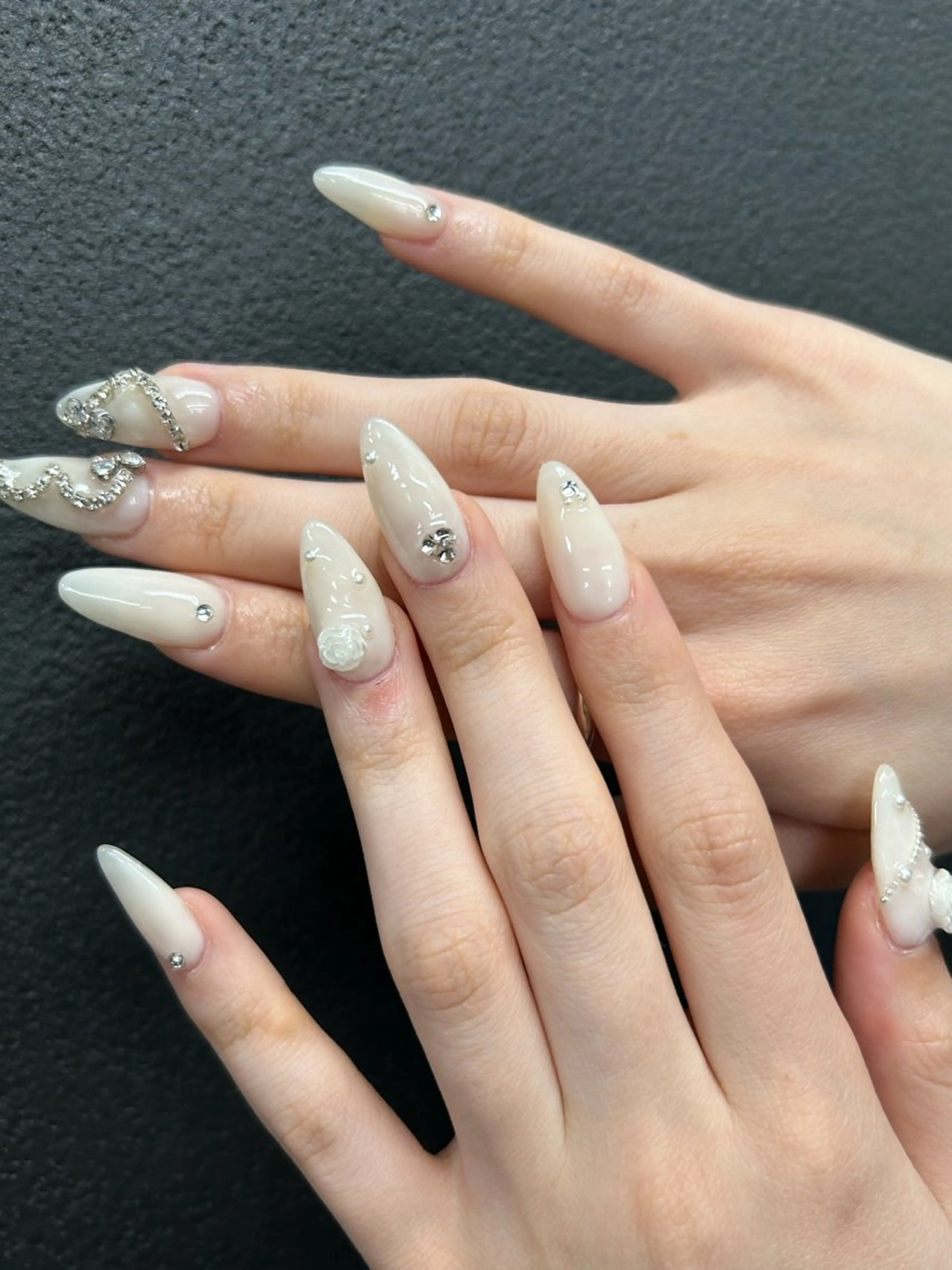 ネイル 韓国ネイル 持ち込み ニュアンスネイル ネイルチップ 冬ネイル RINN ANA.CHUOのネイルデザイン