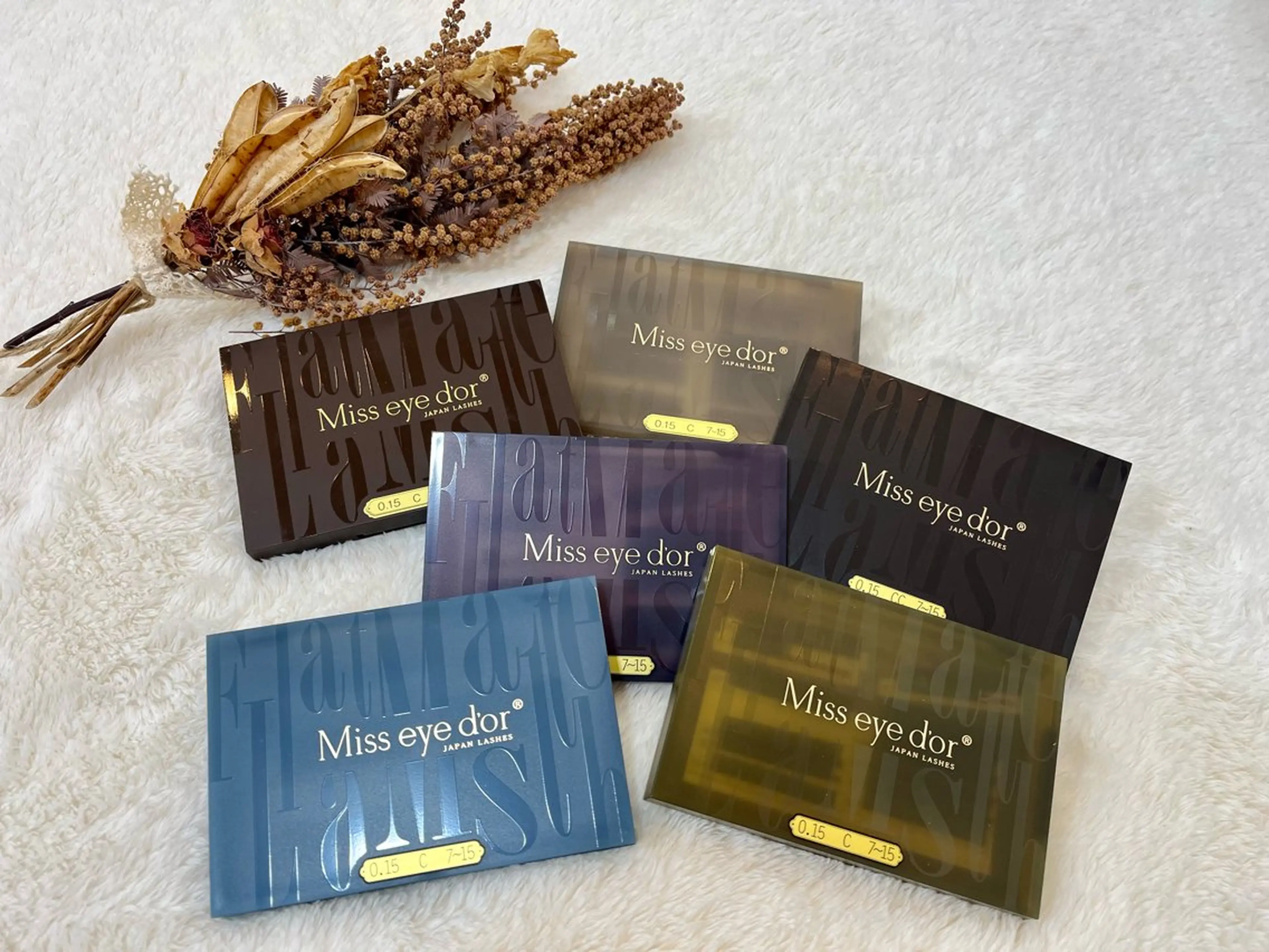 マツエク・マツパ フラットラッシュ カットスタジオピエロ所属・若江岩田マツエク SUNのマツエク・マツパデザイン