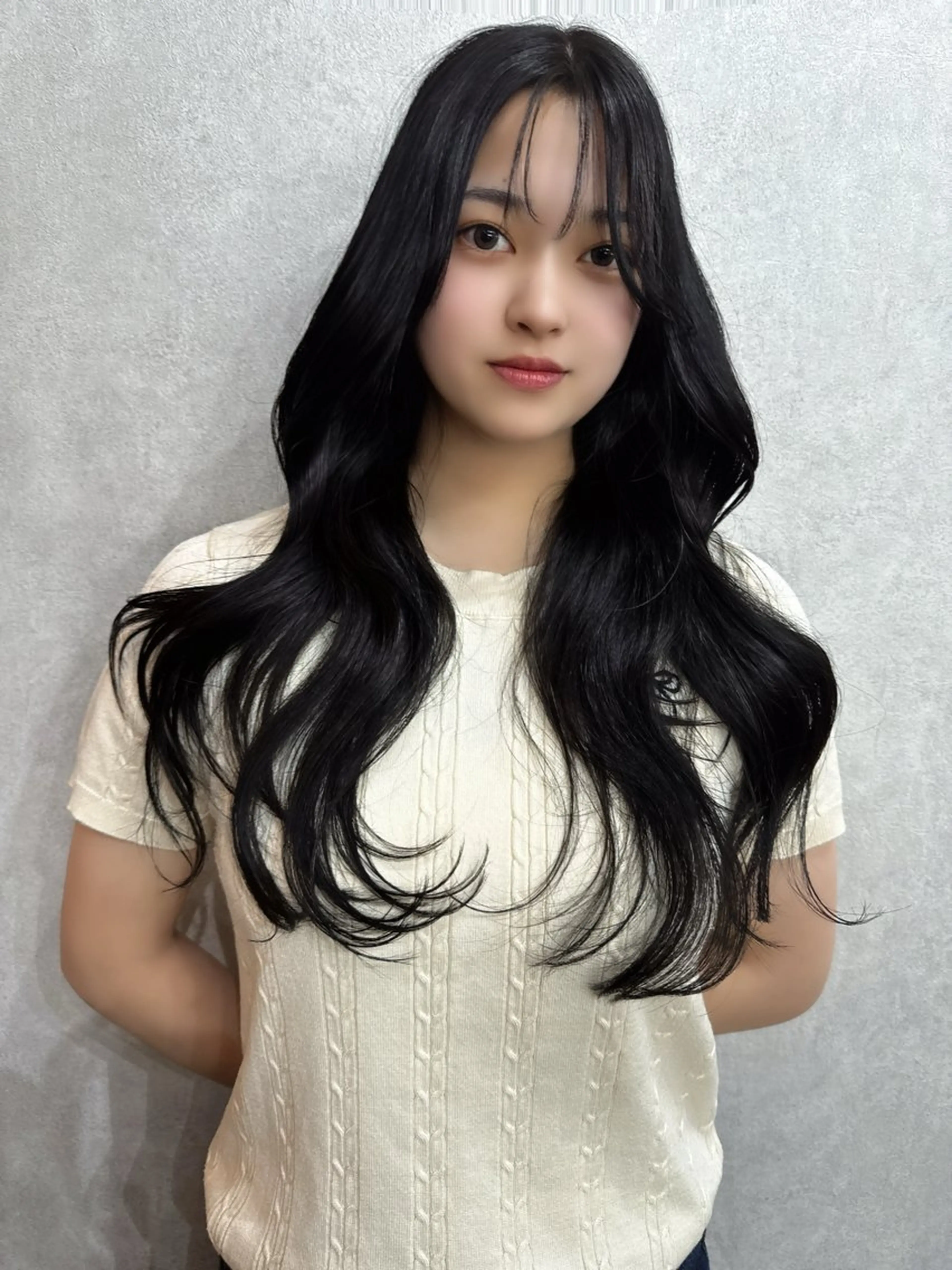 ロング カラー レイヤーカット AIRI layer cut hairのヘアスタイル