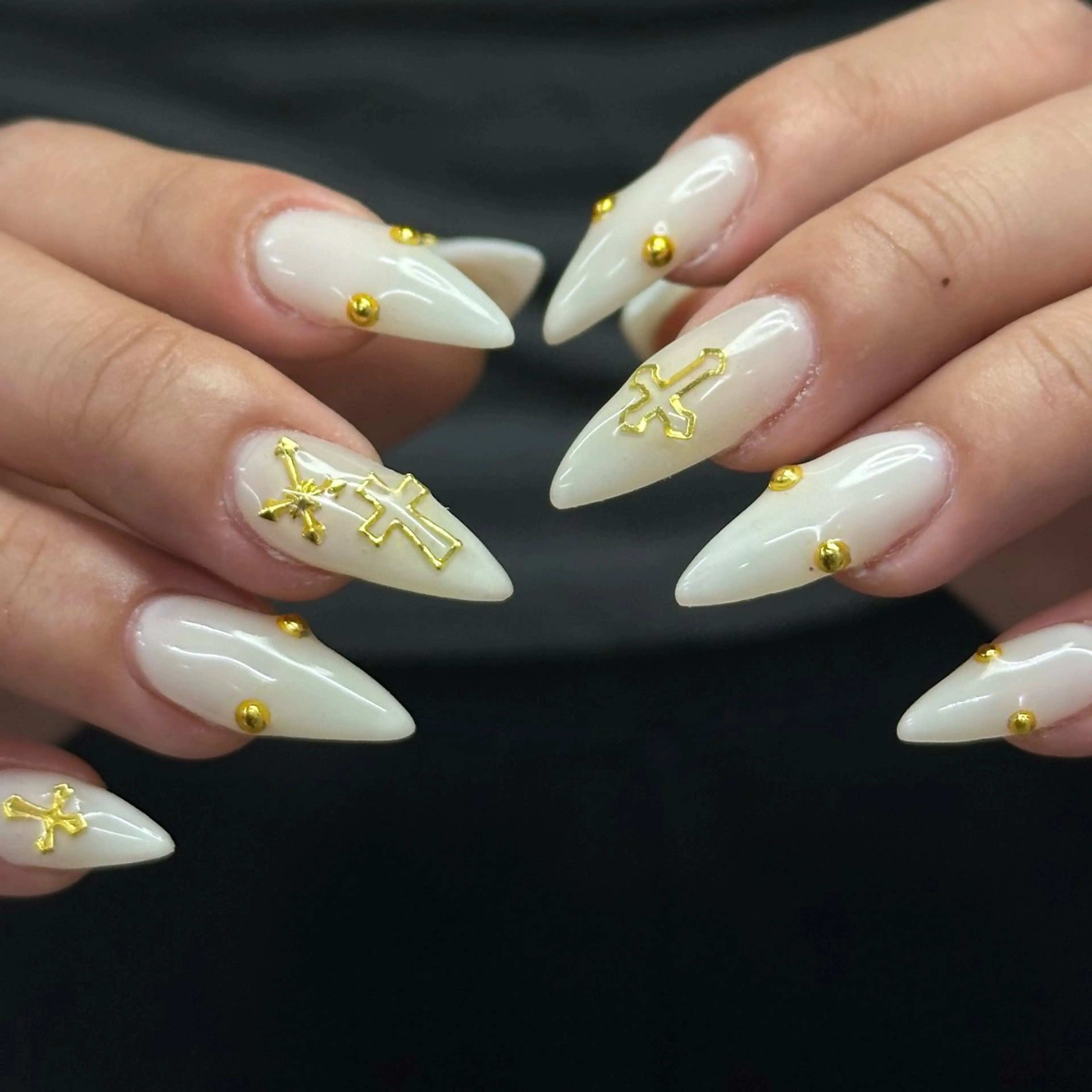 ネイル ハンドネイル フットネイル YukaRyu /個性派デザインのネイルデザイン