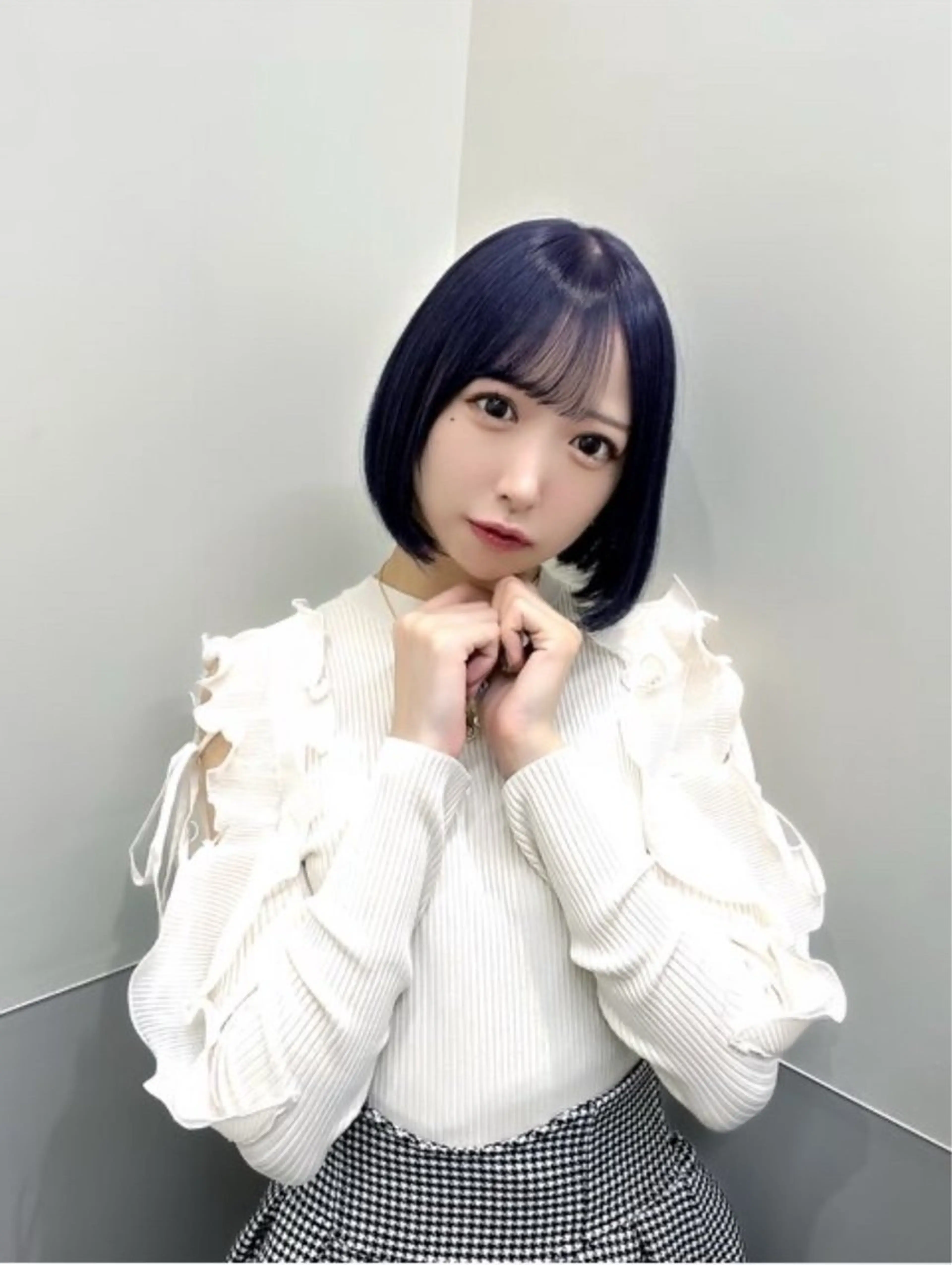 ショート カラー アッシュ アッシュグレー ベージュカラー ブリーチ ブロンド ヘアカラー トリートメント 【美髪ハイトーン】 髪質改善/大和🎀のヘアスタイル