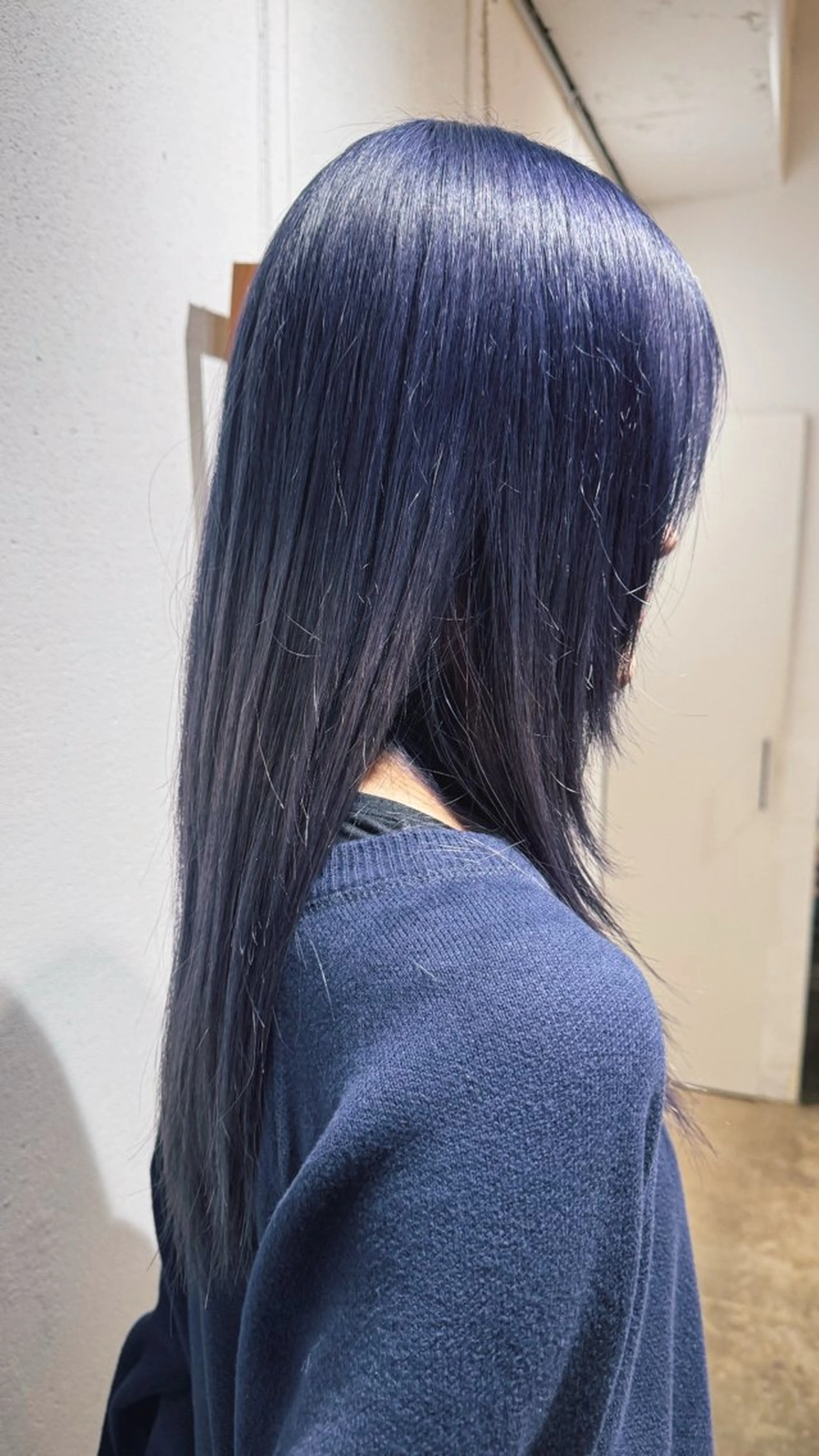 セミロング ヘアカラー ル ウ🪐🪾のヘアスタイル