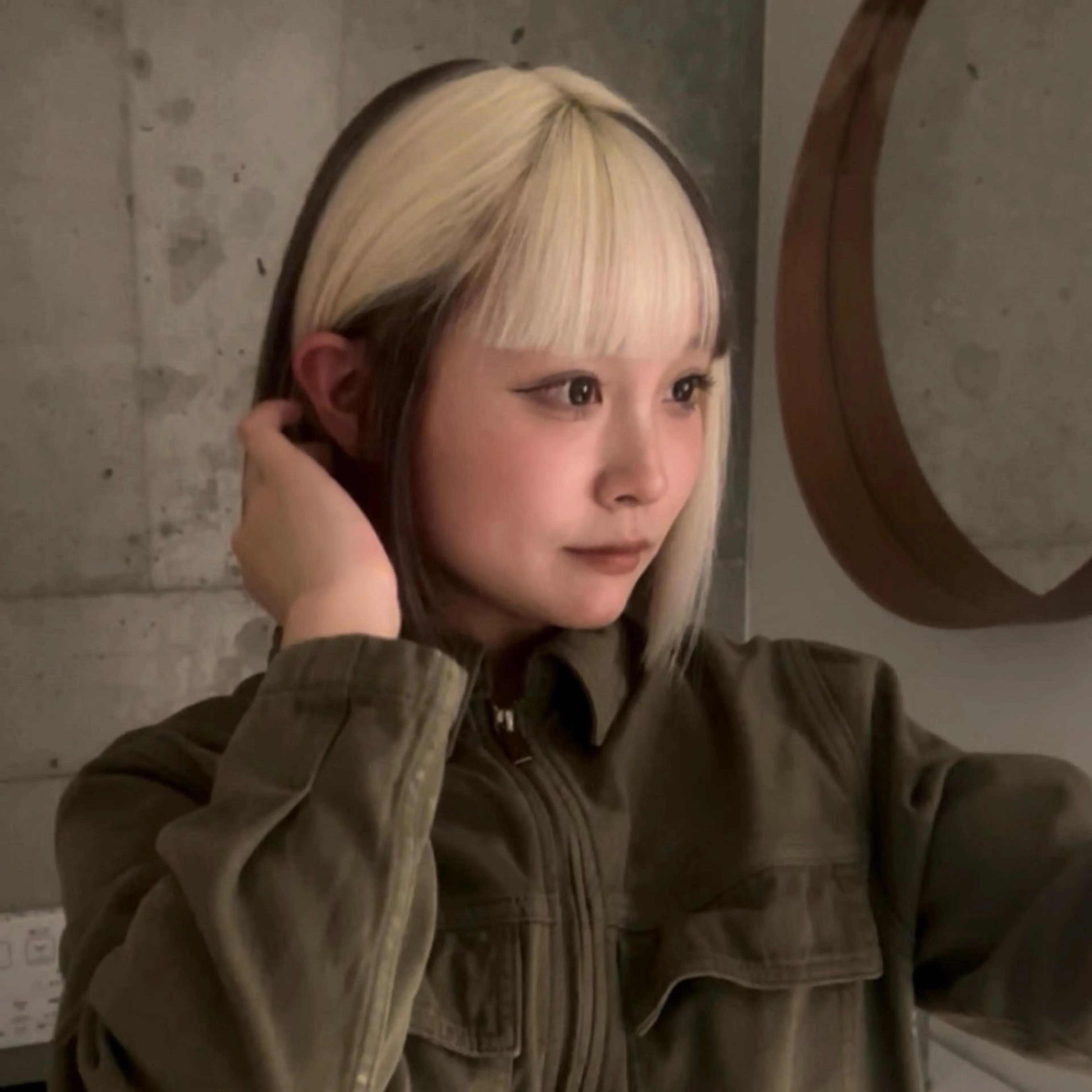 カラー ブリーチ 抜きっぱなしブロンド ブロンド ブラウンカラー デザインカラー ブリーチ専門店モニカ nanahaのヘアスタイル